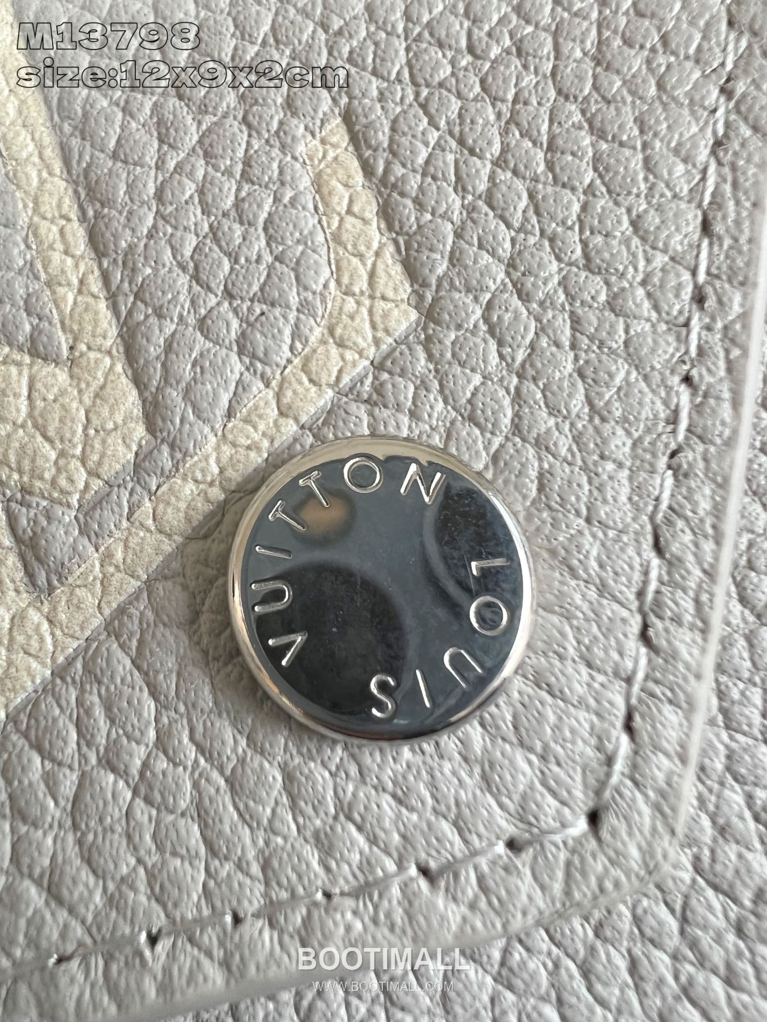 Louis Vuitton Victorine Wallet Monogram Empreinte Leather Snap Button Card Holder with Coin Pocket 루이비통 빅토린 모노그램 앙프렝뜨 레더 스냅 버튼 카드지갑 M13798 12cm 3