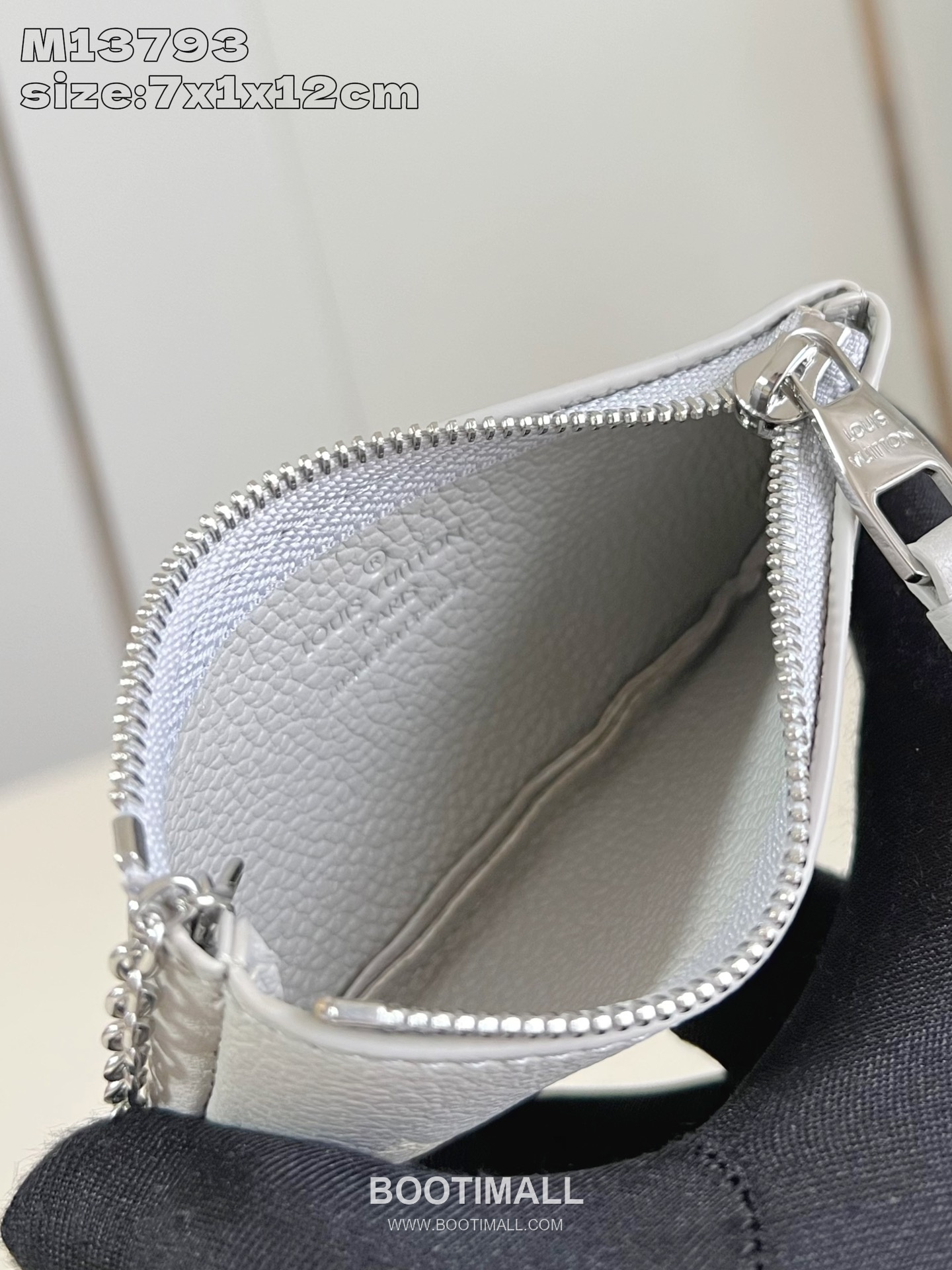 Louis Vuitton Key Pouch Monogram Empreinte Leather Zip Coin Card Holder with D Ring 루이비통 모노그램 앙프렝뜨 레더 집 키 파우치 코인 카드지갑 M13793 12cm 6