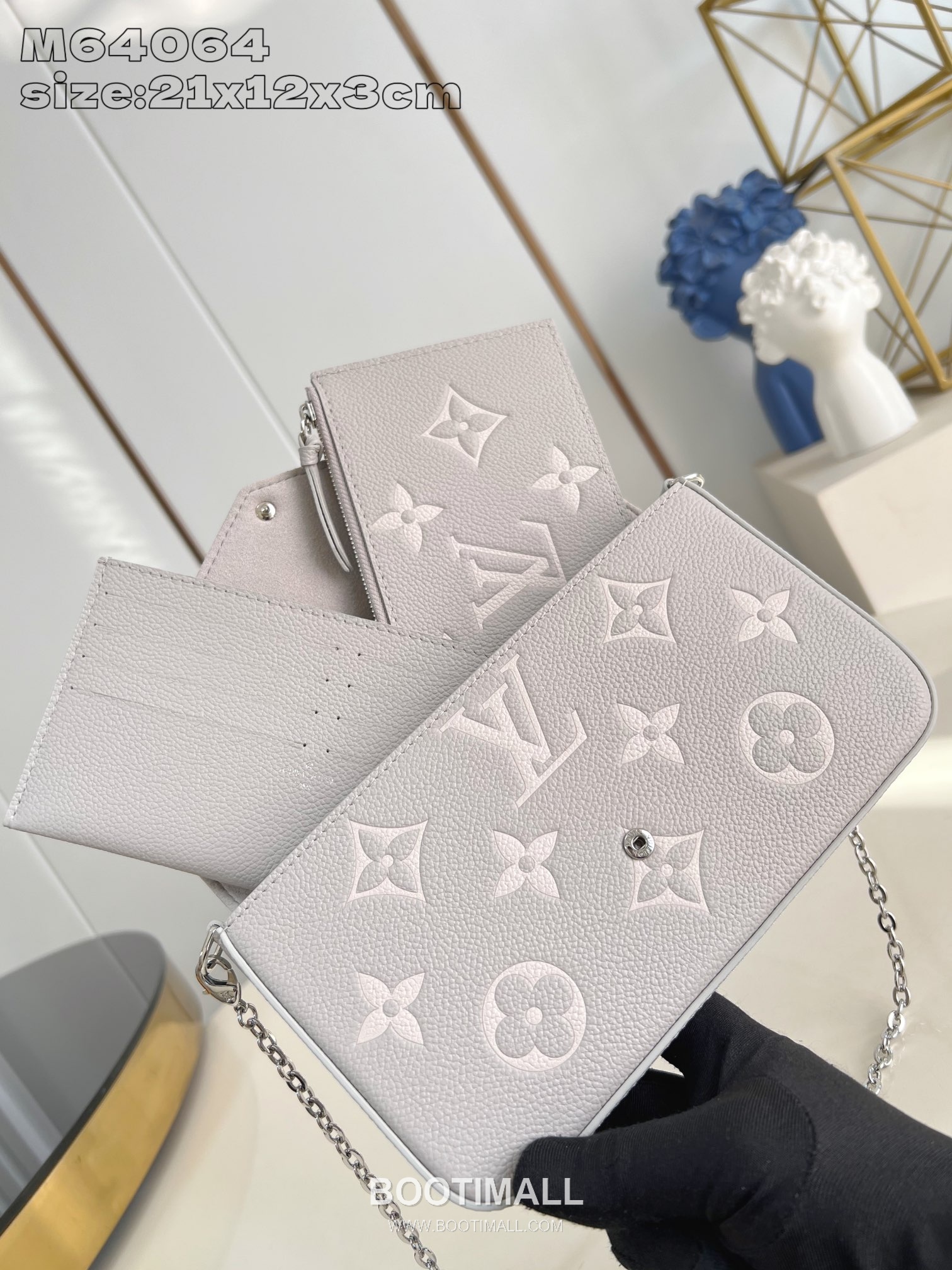 Louis Vuitton Pochette Félicie Chain Shoulder Bag Monogram Empreinte Leather Flap with Detachable Chain 루이비통 포쉐트 펠리시 모노그램 앙프렝뜨 레더 체인 숄더백 플랩 M14227 21cm 6
