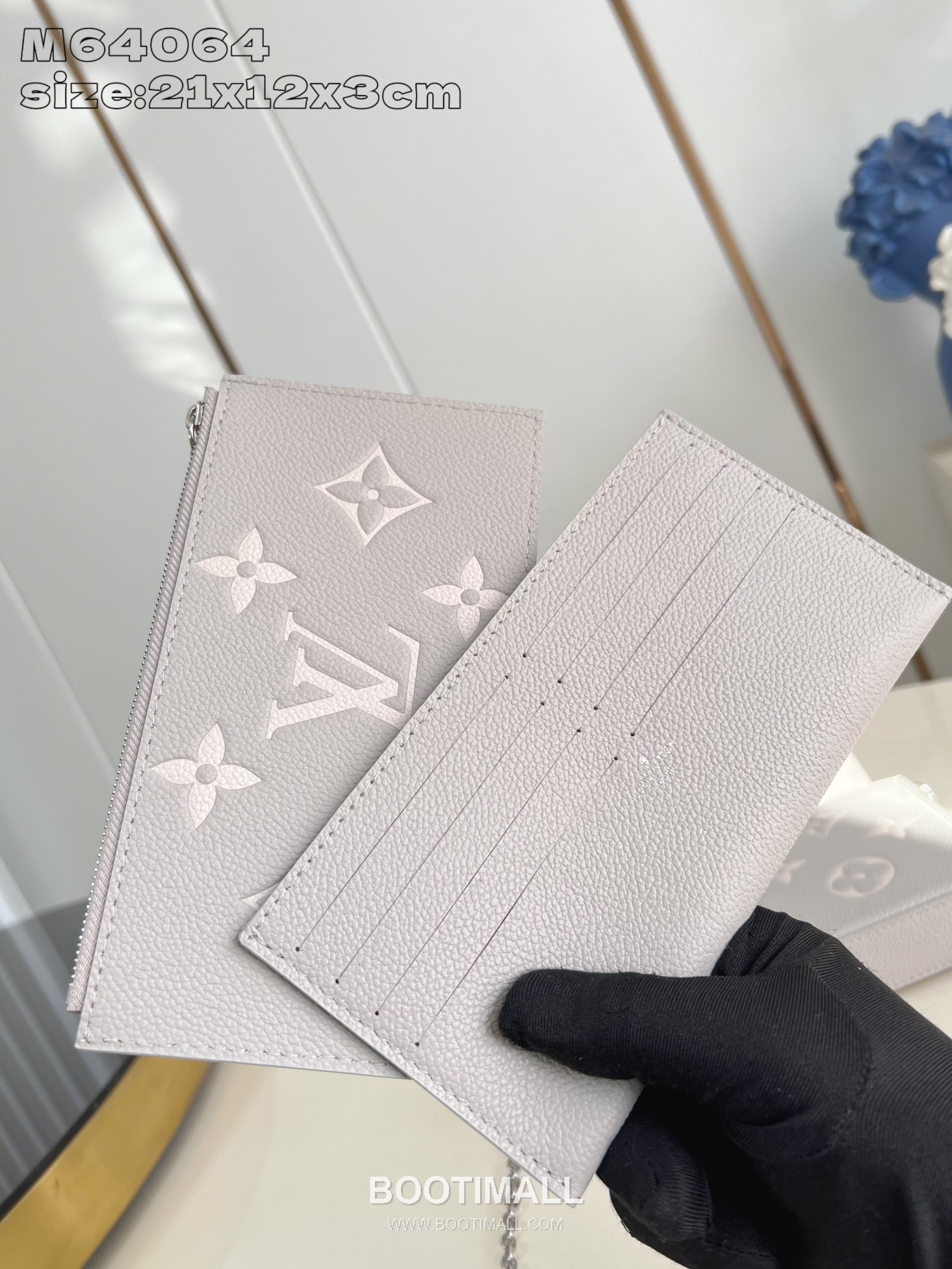 Louis Vuitton Pochette Félicie Chain Shoulder Bag Monogram Empreinte Leather Flap with Detachable Chain 루이비통 포쉐트 펠리시 모노그램 앙프렝뜨 레더 체인 숄더백 플랩 M14227 21cm 9