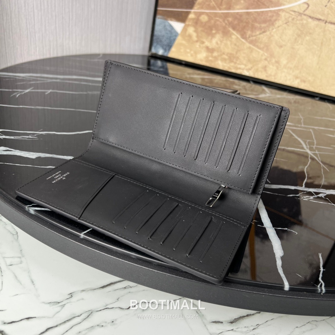 Louis Vuitton Brazza Wallet Taurillon Crocodile Ostrich Leather Long Bifold Card Holder with Coin Pocket 루이비통 브라짜 토리옹 크로커다일 오스트리치 레더 장지갑 카드홀더 M84668 19cm 5