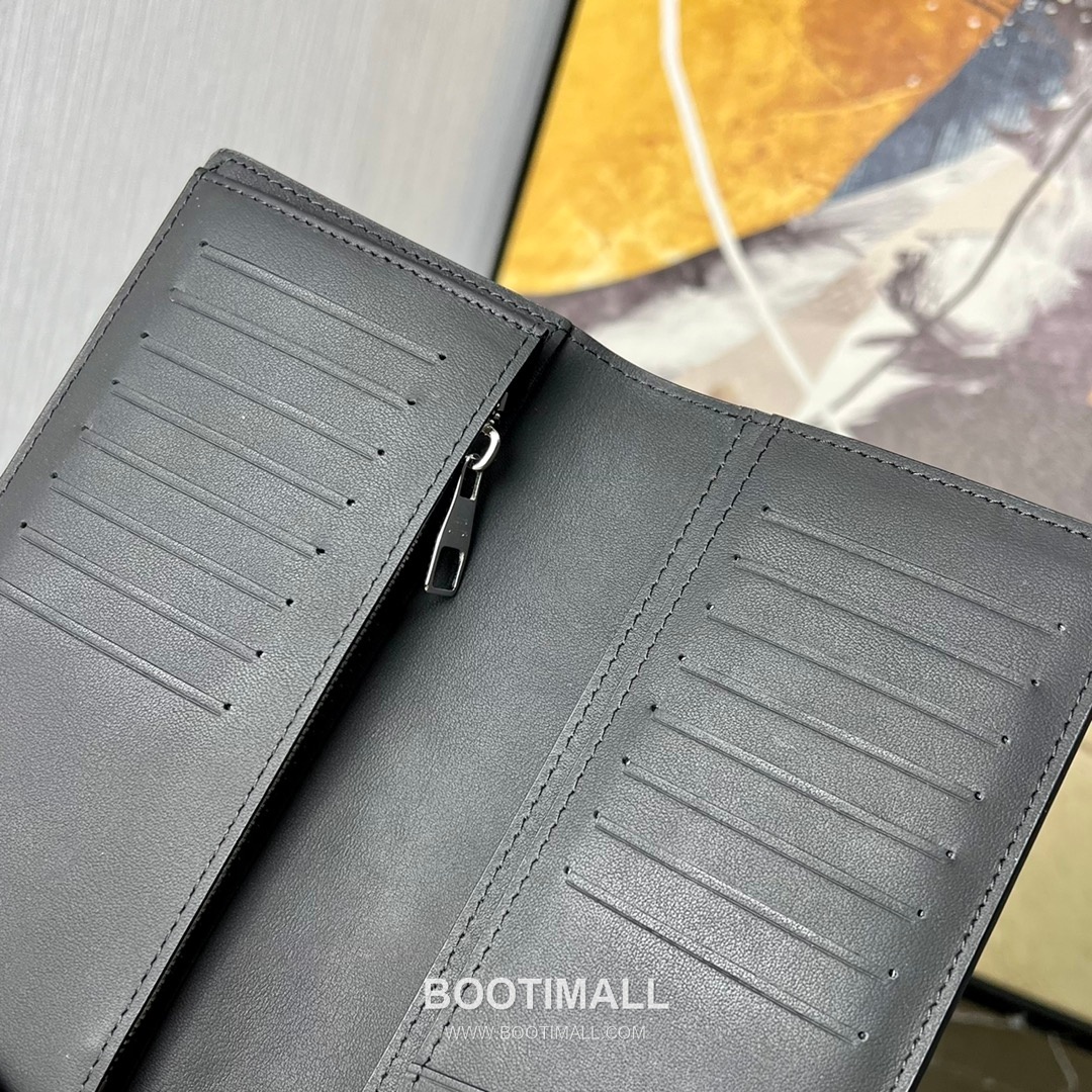 Louis Vuitton Brazza Wallet Taurillon Crocodile Ostrich Leather Long Bifold Card Holder with Coin Pocket 루이비통 브라짜 토리옹 크로커다일 오스트리치 레더 장지갑 카드홀더 M84668 19cm 8