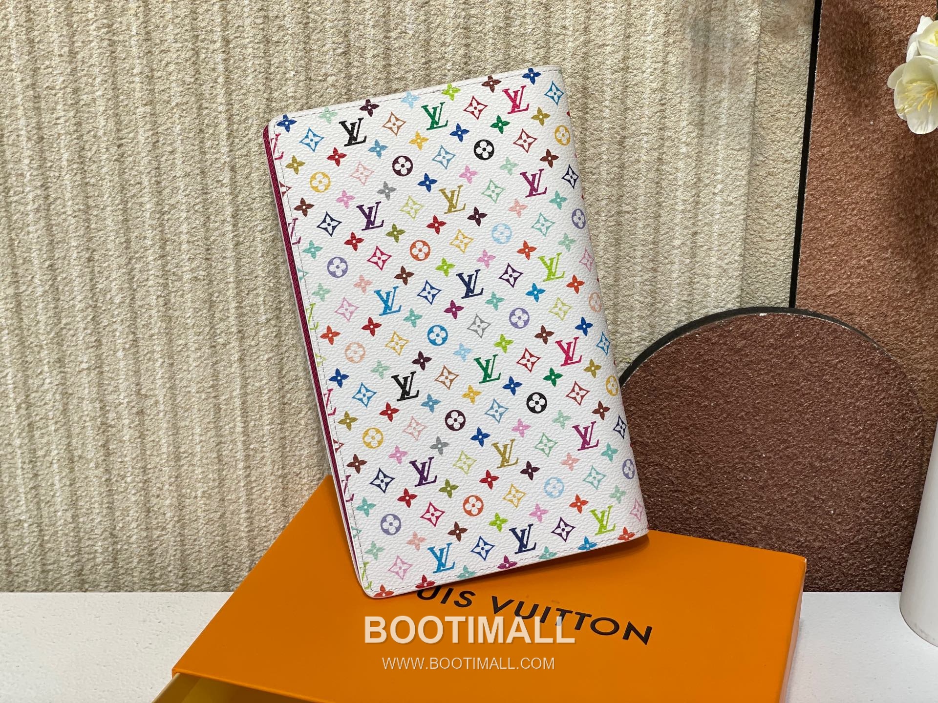 Louis Vuitton Emily Notebook Cover Monogram Multicolor Canvas Leather Flap Organizer 루이비통 에밀리 모노그램 멀티컬러 캔버스 레더 플랩 노트커버 GI1299 22.5cm 3