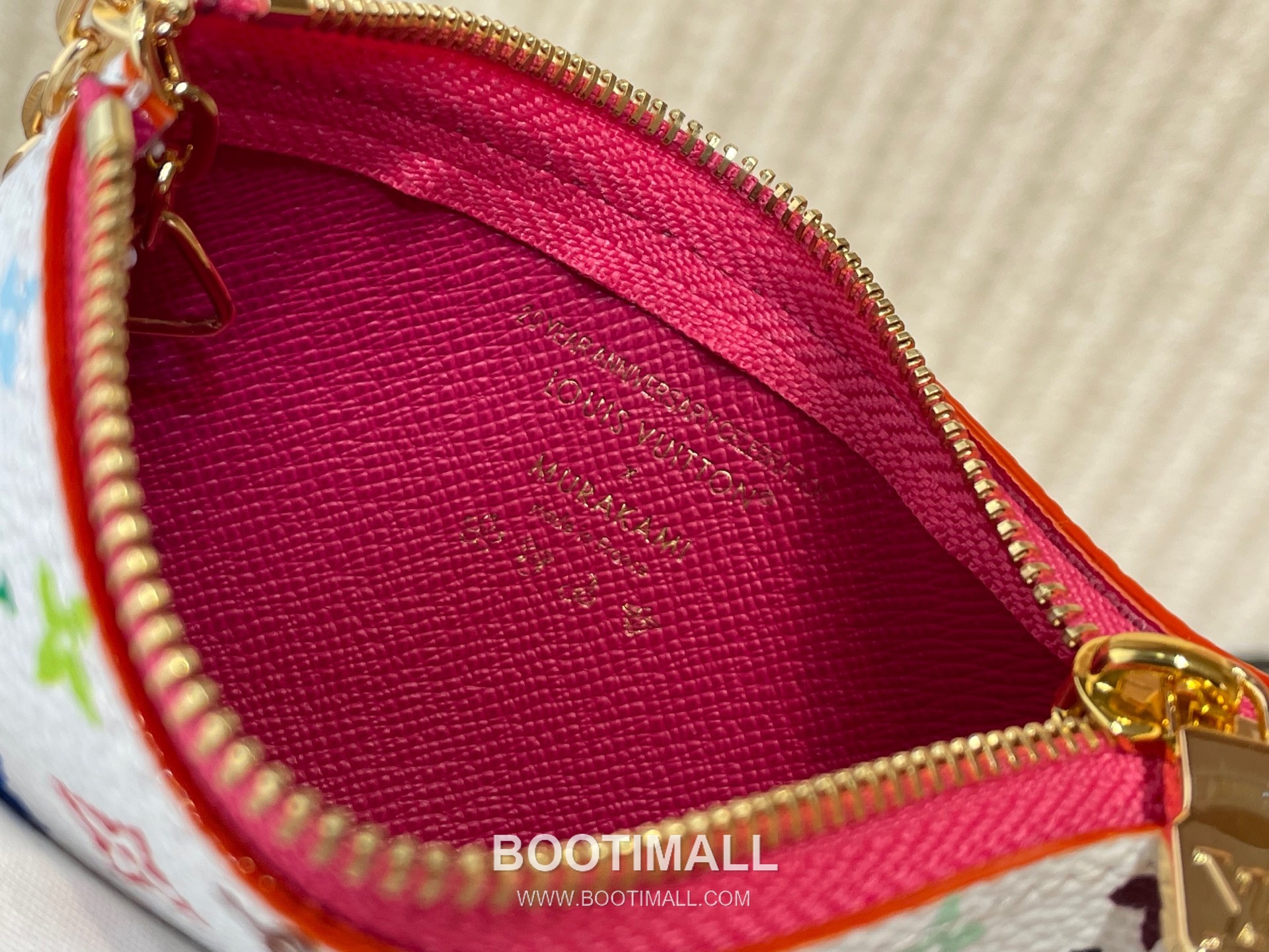 Louis Vuitton Key Pouch Monogram Multicolor Coated Canvas Zip Chain Key Holder 루이비통 모노그램 멀티컬러 코팅 캔버스 집 체인 키 파우치 M13664 12cm 6