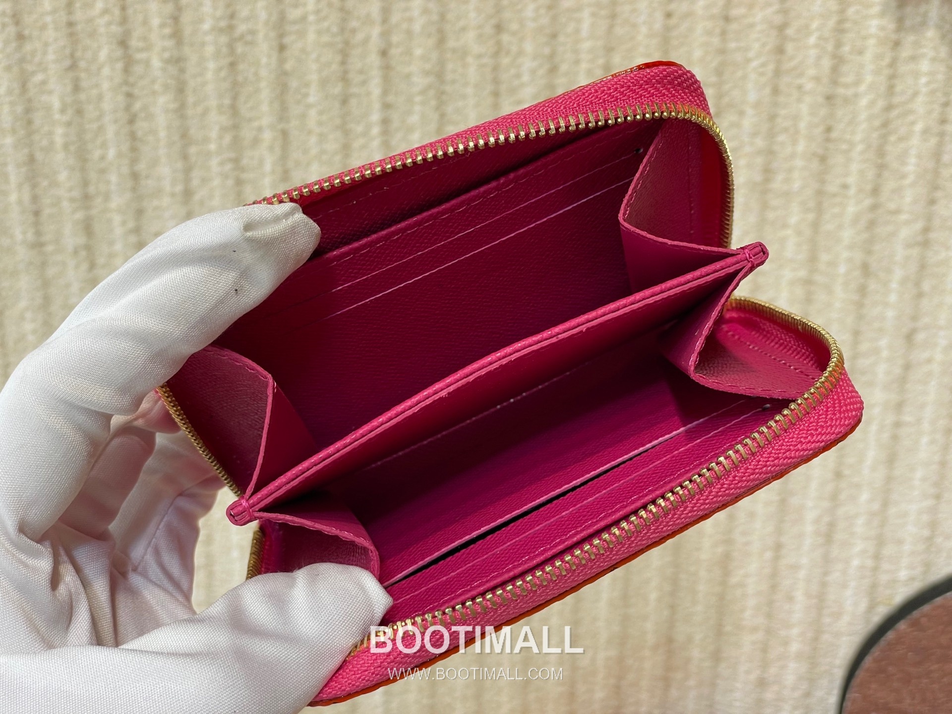 Louis Vuitton Zippy Coin Purse Monogram Multicolor Coated Canvas Zip Wallet with Card Slots 루이비통 지피 모노그램 멀티컬러 코팅 캔버스 집 코인지갑 카드슬롯 M13409 11cm 4