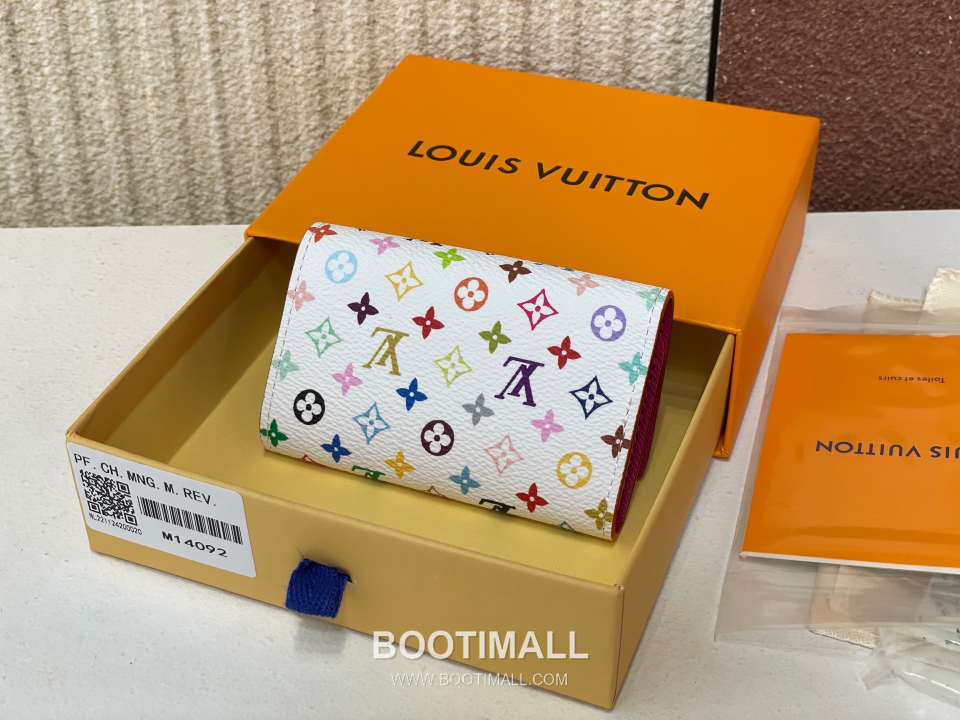 Louis Vuitton Multicle 6 Key Holder Monogram Multicolor Canvas Leather Snap Button Key Case 루이비통 멀티클 6 모노그램 멀티컬러 캔버스 레더 스냅 키케이스 M14092 12cm 3