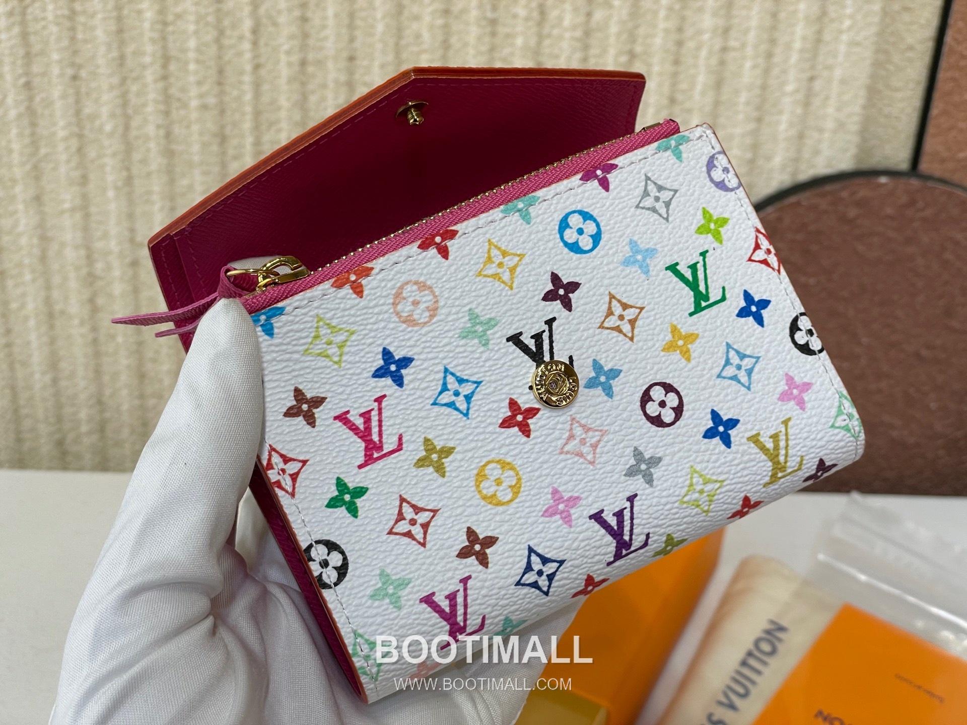 Louis Vuitton Victorine Wallet Monogram Multicolor Coated Canvas Calfskin Leather Zip Coin Card Holder 루이비통 빅토린 모노그램 멀티컬러 코팅 캔버스 카프스킨 레더 집 코인 카드지갑 M14163 12cm 4