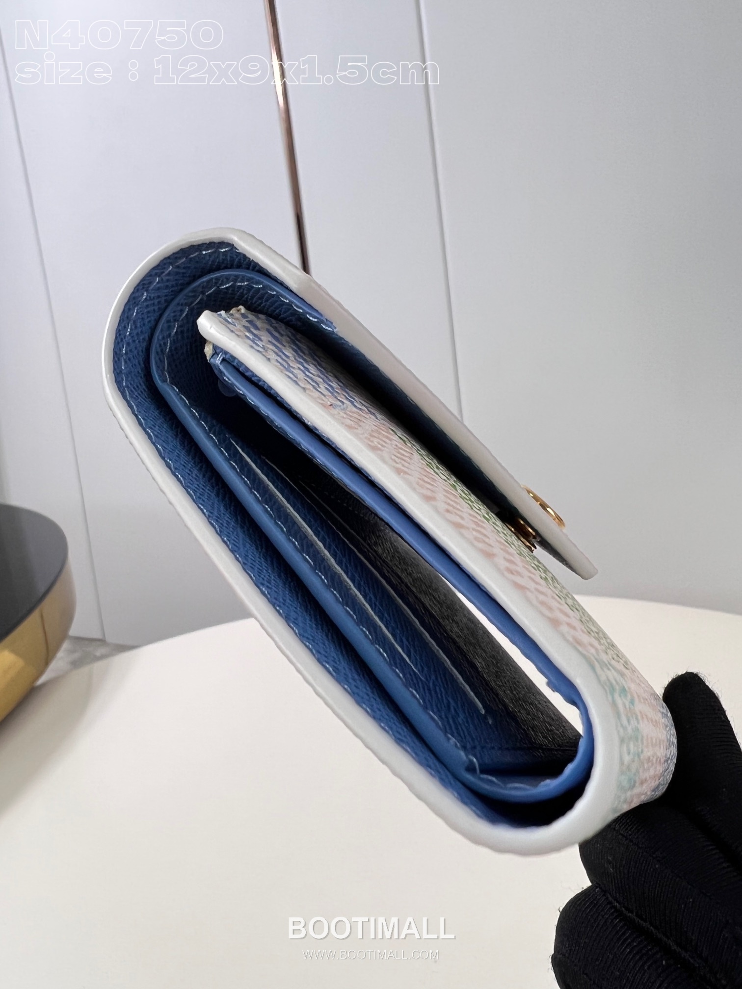 Louis Vuitton Victorine Wallet Damier Canvas Leather Flap Snap Button Card Holder with Coin Pocket 루이비통 빅토린 다미에 캔버스 레더 플랩 스냅 버튼 카드지갑 N40750 12cm 5