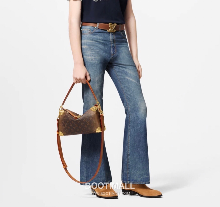 Louis Vuitton Soul Trunk East West Bag Monogram Dust Canvas Structured Shoulder Bag with Metal Corner 루이비통 소울 트렁크 이스트웨스트 모노그램 더스트 캔버스 구조형 숄더백 메탈 코너 M11536 29cm 2