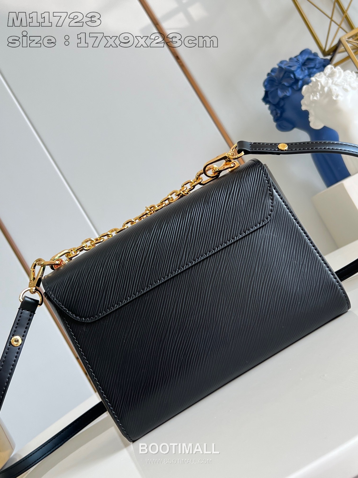 Louis Vuitton Twist MM Bag Epi Leather Chain Shoulder Bag with Enamel Monogram Flower Charm 루이비통 트위스트 MM 에피 레더 체인 숄더백 에나멜 플라워 참 M11723 23cm 5