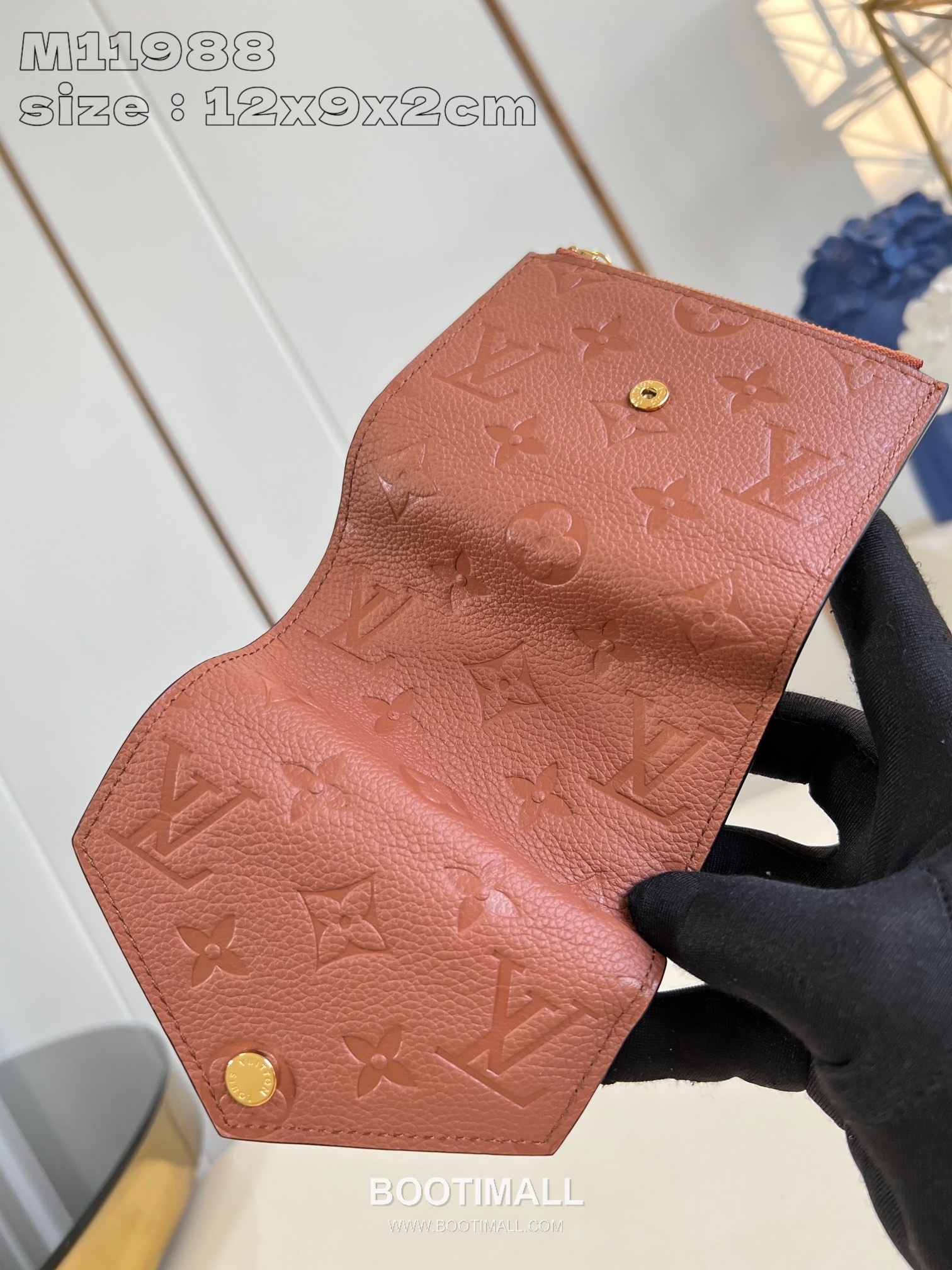 Louis Vuitton Victorine Wallet Monogram Embossed Leather Flap Card Holder with Coin Pocket 루이비통 빅토린 모노그램 엠보싱 레더 플랩 카드지갑 코인포켓 M11988 12cm 5