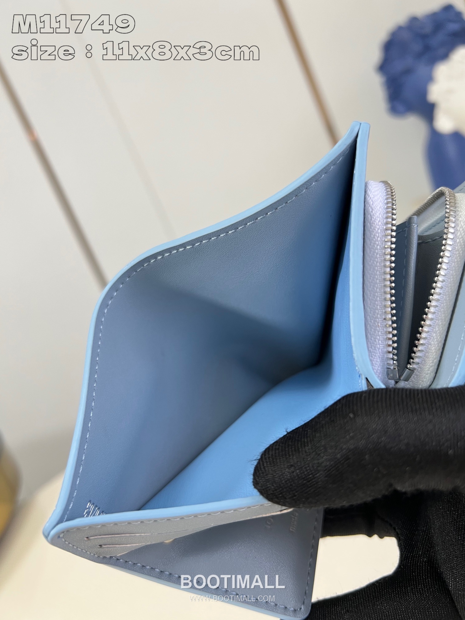 Louis Vuitton Cléa Wallet Mahina Calfskin Leather Perforated Zip Coin Card Holder 루이비통 클레아 마히나 카프스킨 레더 퍼포레이티드 집 코인 카드지갑 M11749 11cm 9