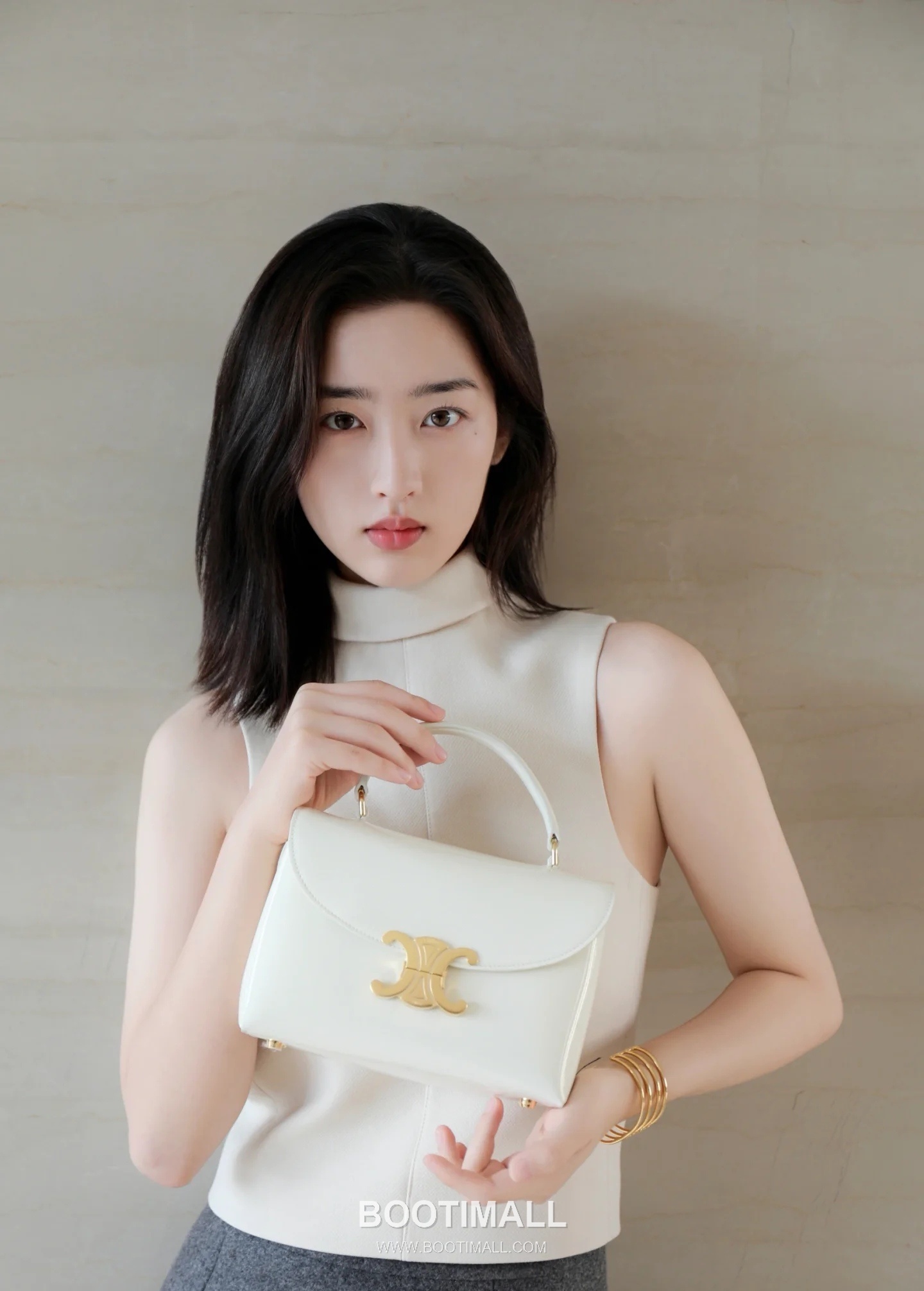 Celine Teen Classic Box Bag Calfskin Leather Crossbody Bag with Metal Lock 셀린느 틴 클래식 박스 카프스킨 레더 크로스바디백 메탈락 118113 20cm 2