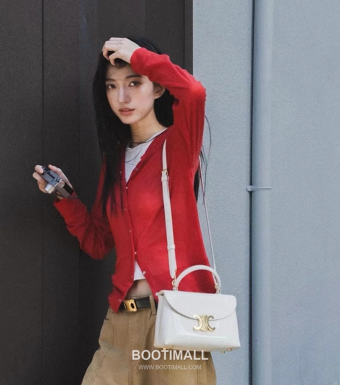 Celine Teen Classic Box Bag Calfskin Leather Crossbody Bag with Metal Lock 셀린느 틴 클래식 박스 카프스킨 레더 크로스바디백 메탈락 118113 20cm 5