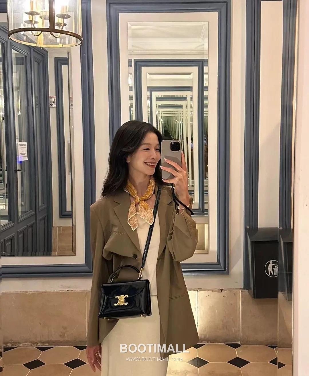 Celine Teen Classic Box Bag Calfskin Leather Crossbody Bag with Metal Lock 셀린느 틴 클래식 박스 카프스킨 레더 크로스바디백 메탈락 118113 20cm 4