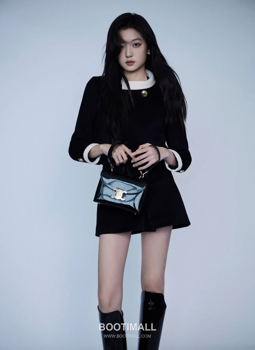 Celine Teen Classic Box Bag Calfskin Leather Crossbody Bag with Metal Lock 셀린느 틴 클래식 박스 카프스킨 레더 크로스바디백 메탈락 118113 20cm 8