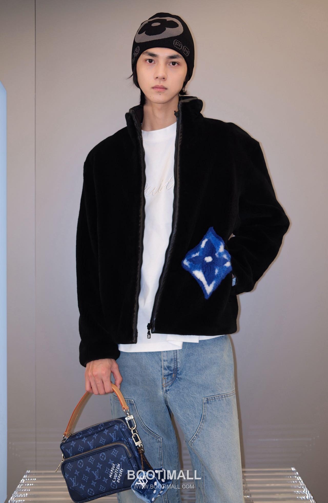 Louis Vuitton 2026SS Washed Cotton Denim Pants with Double Knee Distressed Detail 루이비통 2026SS 워시드 코튼 데님 팬츠 더블니 스트럭처 디스트로이드 디테일 9