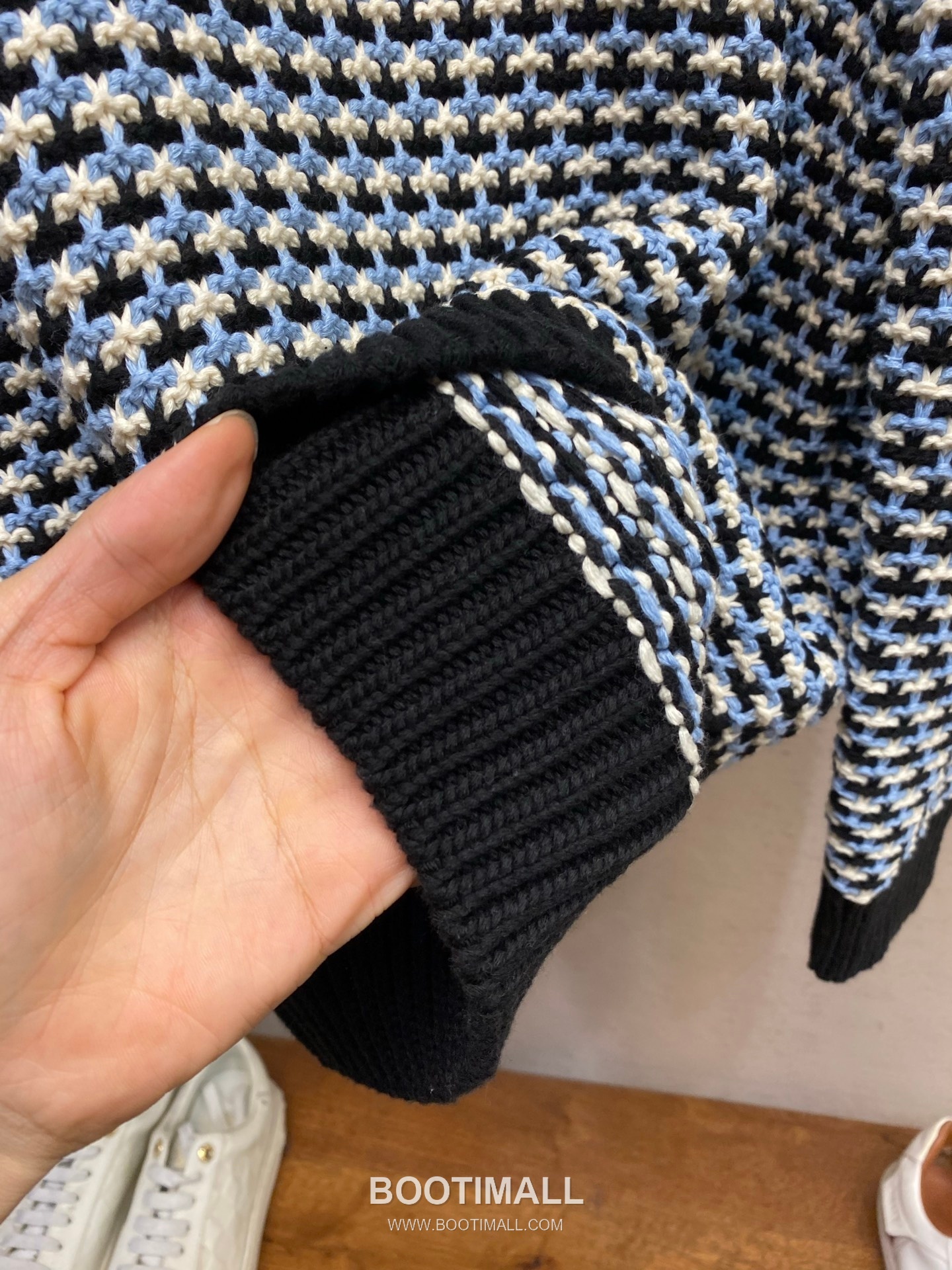 Louis Vuitton 2026FW Houndstooth Pattern Cotton Blend Knit Sweater 루이비통 2026FW 하운드투스 패턴 코튼 혼방 니트 스웨터 10