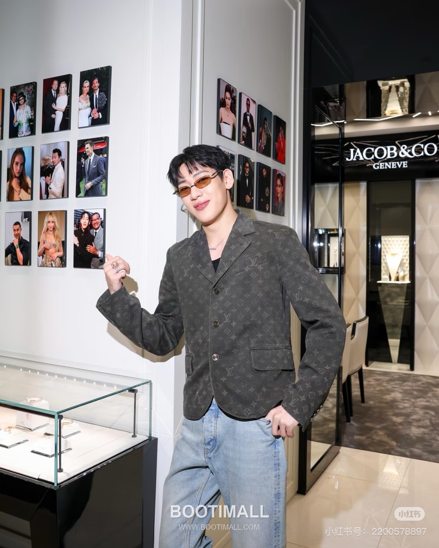 Louis Vuitton 2026SS Letter Jacquard Cotton Denim Blazer Jacket with Leather Patch 루이비통 2026SS 레터 자카드 코튼 데님 블레이저 재킷 가죽 패치 6