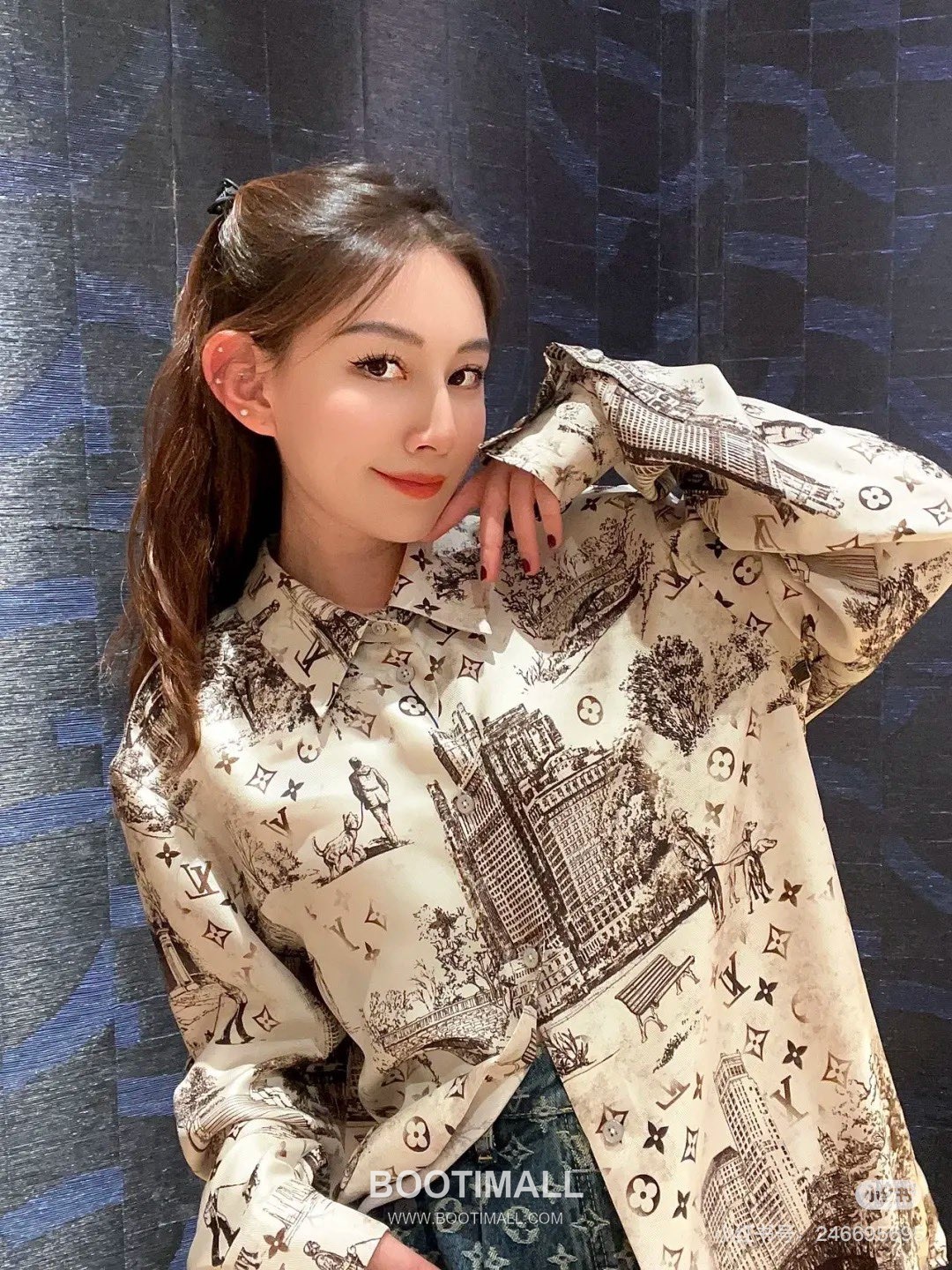 Louis Vuitton 2024FW Monogram City Walk Silk Twill Shirt with Print Detail 루이비통 2024FW 모노그램 시티워크 실크 트윌 셔츠 프린트 디테일 9