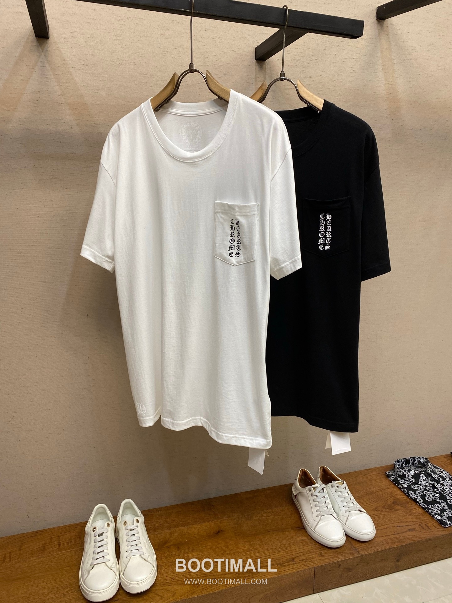 Chrome Hearts 2026SS Letter Print Cotton Jersey T-Shirt with Logo Detail 크롬하츠 2026SS 레터 프린트 코튼 저지 반팔 티셔츠 로고 디테일 12