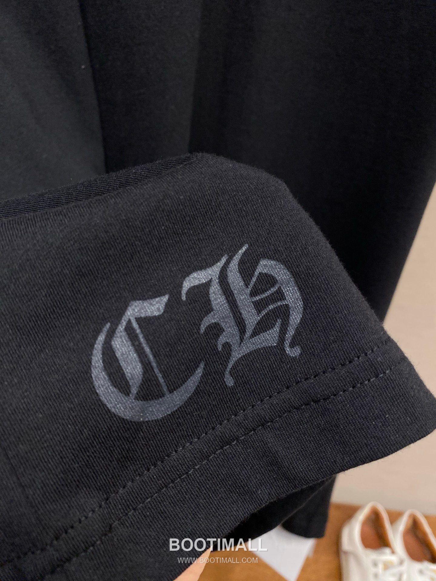 Chrome Hearts 2026SS Letter Print Cotton Jersey T-Shirt with Logo Detail 크롬하츠 2026SS 레터 프린트 코튼 저지 반팔 티셔츠 로고 디테일 16