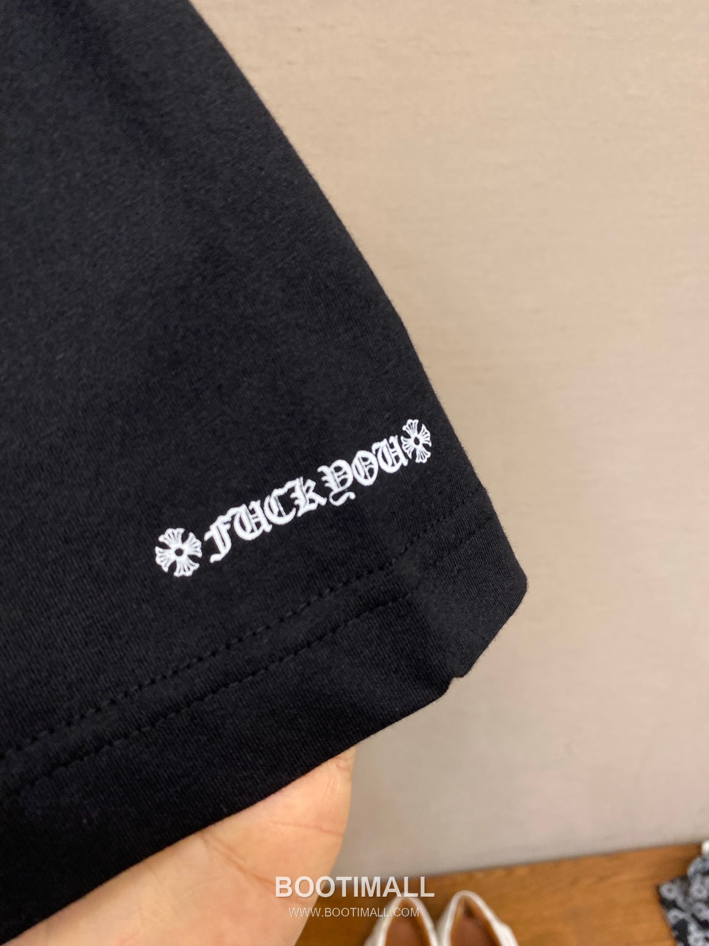 Chrome Hearts 2025SS Japan Exclusive Print Cotton T-Shirt with Logo Detail 크롬하츠 2025SS 일본 한정 프린트 코튼 반팔 티셔츠 로고 디테일 15