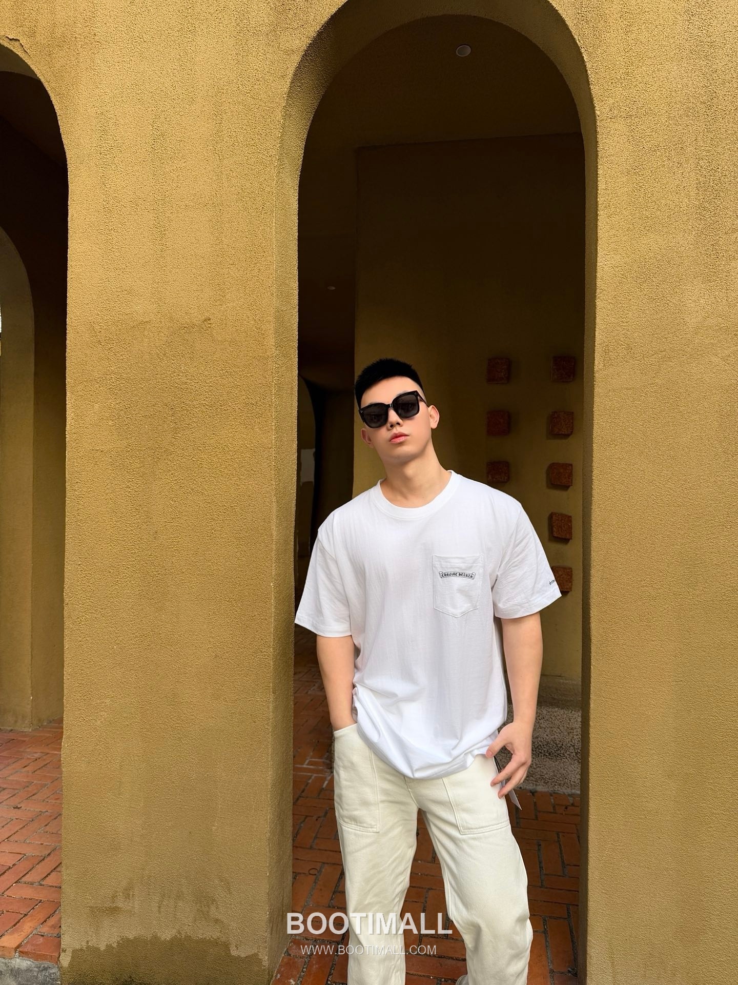 Chrome Hearts 2025SS Japan Exclusive Print Cotton T-Shirt with Logo Detail 크롬하츠 2025SS 일본 한정 프린트 코튼 반팔 티셔츠 로고 디테일 1