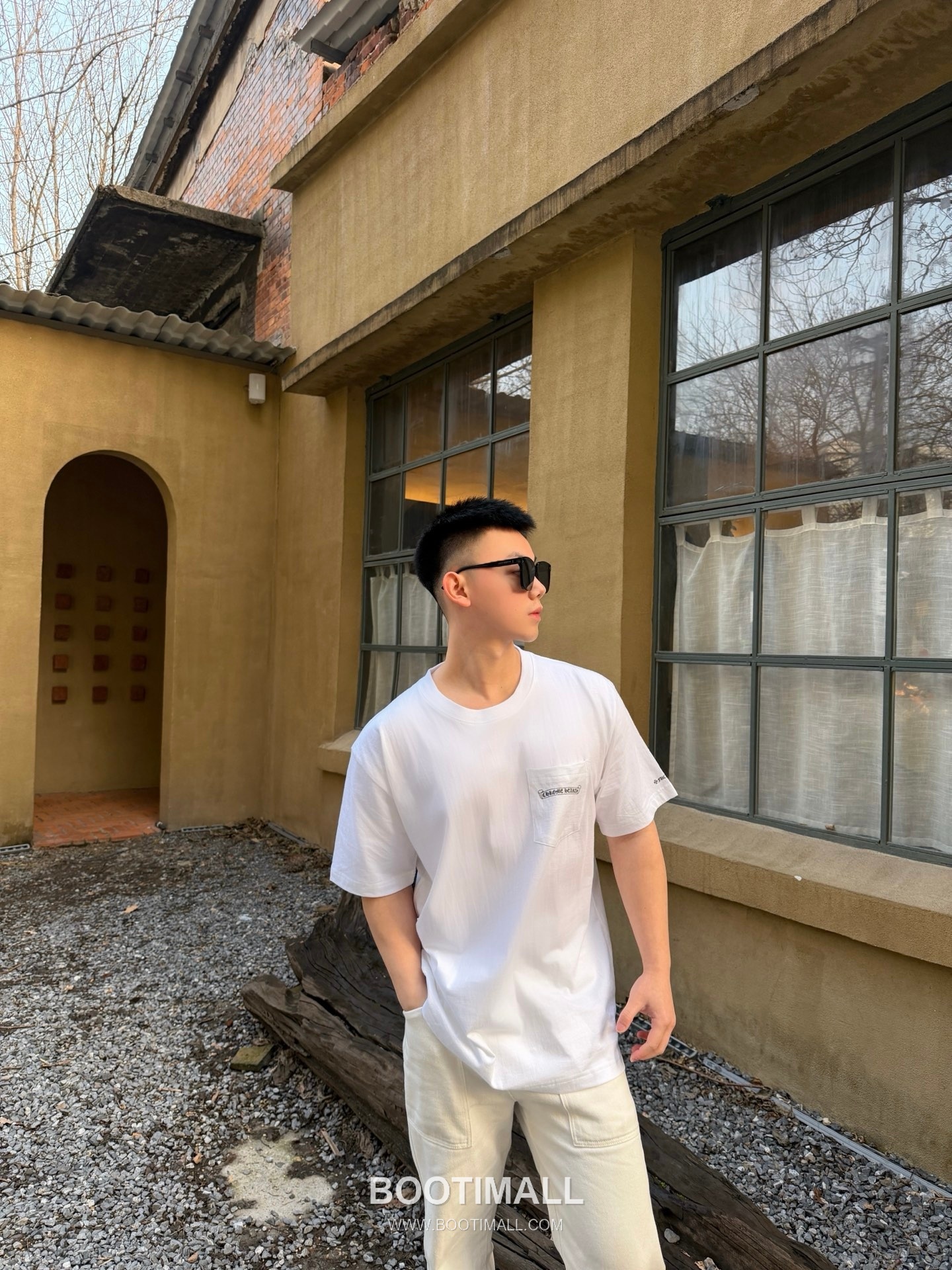 Chrome Hearts 2025SS Japan Exclusive Print Cotton T-Shirt with Logo Detail 크롬하츠 2025SS 일본 한정 프린트 코튼 반팔 티셔츠 로고 디테일 8