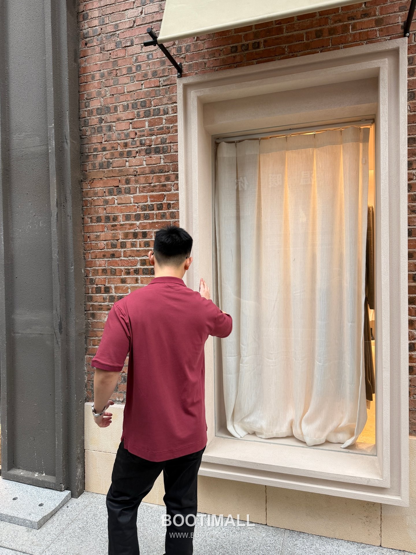 Acne Studios 2026SS Logo Embroidered Cotton Piqué Polo Shirt with Shell Button 아크네스튜디오 2026SS 로고 자수 코튼 피케 폴로 셔츠 쉘 버튼 3