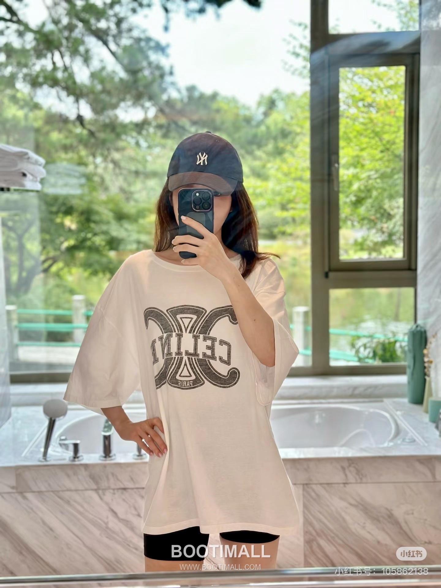 Celine 2026SS Graphic Print Cotton T-Shirt with Logo Detail 셀린느 2026SS 그래픽 프린트 코튼 반팔 티셔츠 로고 디테일 7