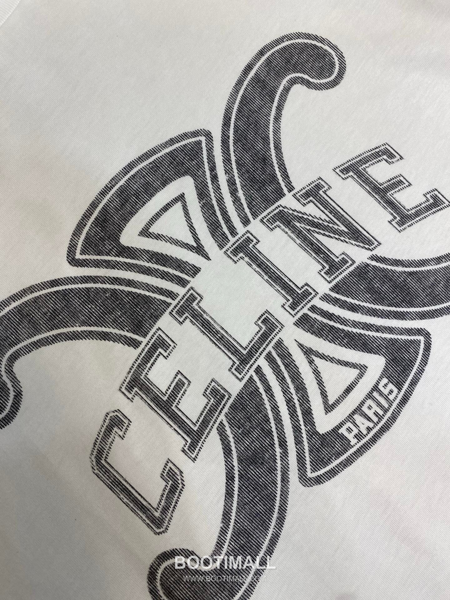 Celine 2026SS Graphic Print Cotton T-Shirt with Logo Detail 셀린느 2026SS 그래픽 프린트 코튼 반팔 티셔츠 로고 디테일 15