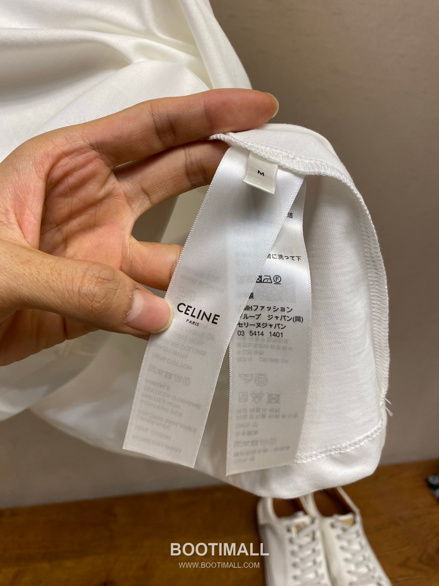 Celine 2026SS Graphic Print Cotton T-Shirt with Logo Detail 셀린느 2026SS 그래픽 프린트 코튼 반팔 티셔츠 로고 디테일 17