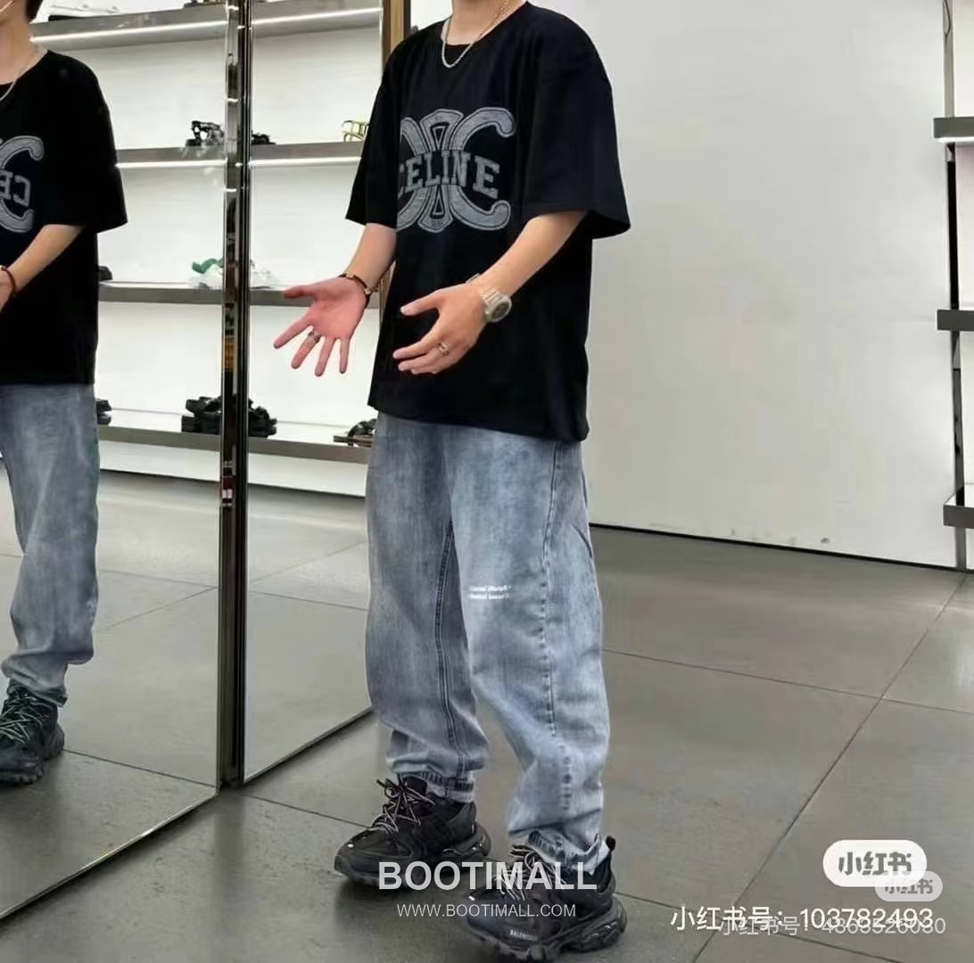 Celine 2026SS Graphic Print Cotton T-Shirt with Logo Detail 셀린느 2026SS 그래픽 프린트 코튼 반팔 티셔츠 로고 디테일 8