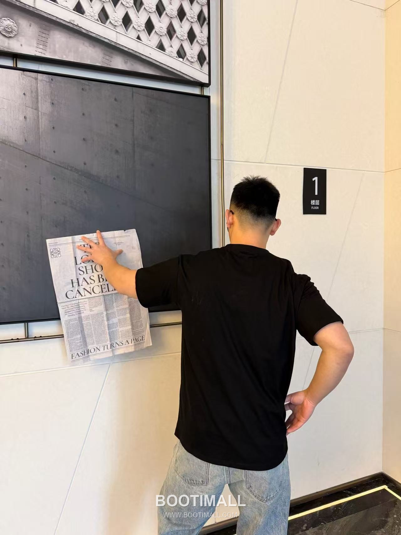 Celine 2026SS Graphic Print Cotton T-Shirt with Logo Detail 셀린느 2026SS 그래픽 프린트 코튼 반팔 티셔츠 로고 디테일 24