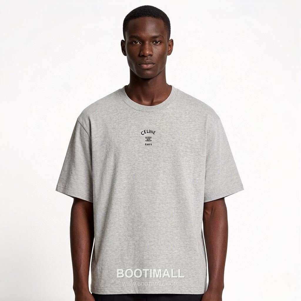 Celine 2026FW Triomphe Embroidered Cotton T-Shirt with Logo Detail 셀린느 2026FW 트리옹프 자수 코튼 반팔 티셔츠 로고 디테일 1