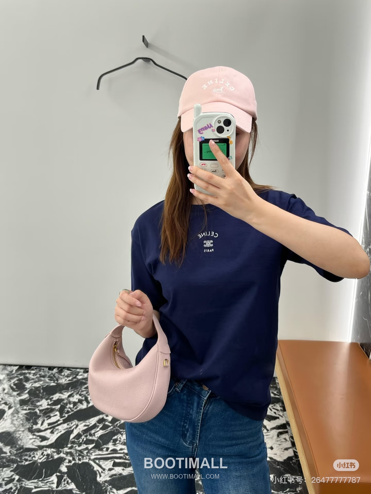 Celine 2026FW Triomphe Embroidered Cotton T-Shirt with Logo Detail 셀린느 2026FW 트리옹프 자수 코튼 반팔 티셔츠 로고 디테일 6