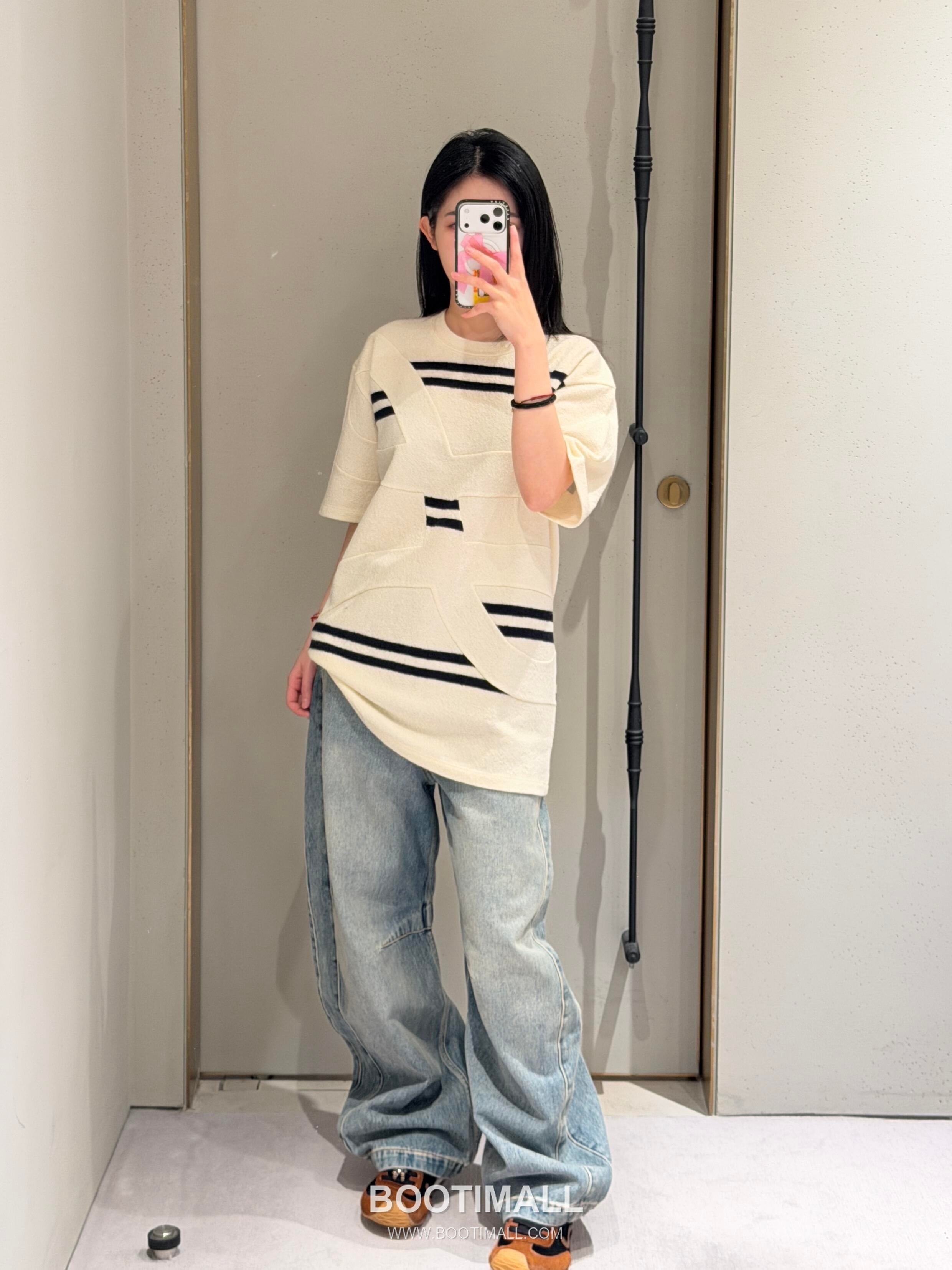 Loewe 2026FW Embroidered Wool Blend Knit T-Shirt with Jacquard Texture 로에베 2026FW 자수 울 혼방 니트 반팔 티셔츠 자카드 텍스처 20