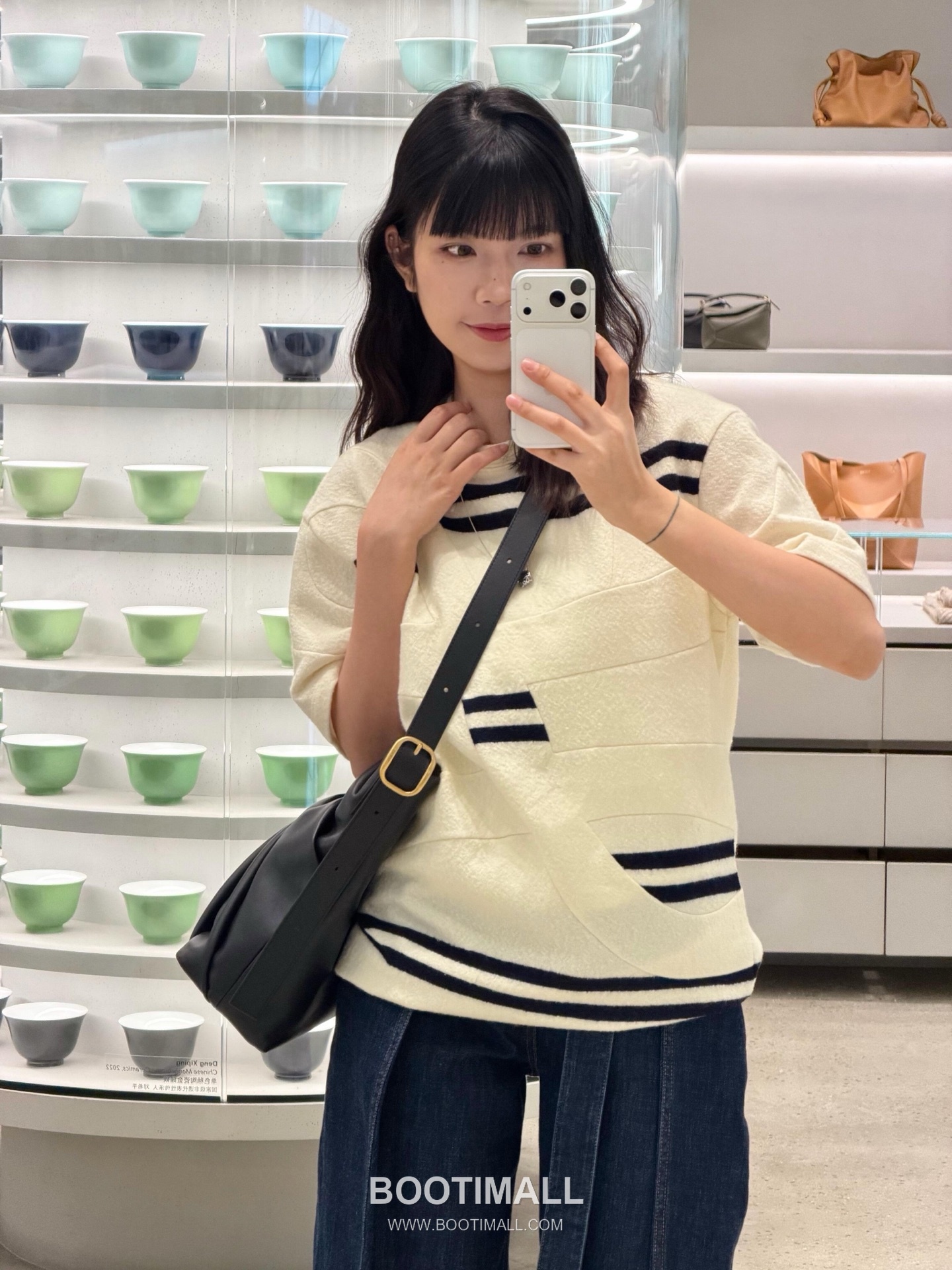 Loewe 2026FW Embroidered Wool Blend Knit T-Shirt with Jacquard Texture 로에베 2026FW 자수 울 혼방 니트 반팔 티셔츠 자카드 텍스처 24