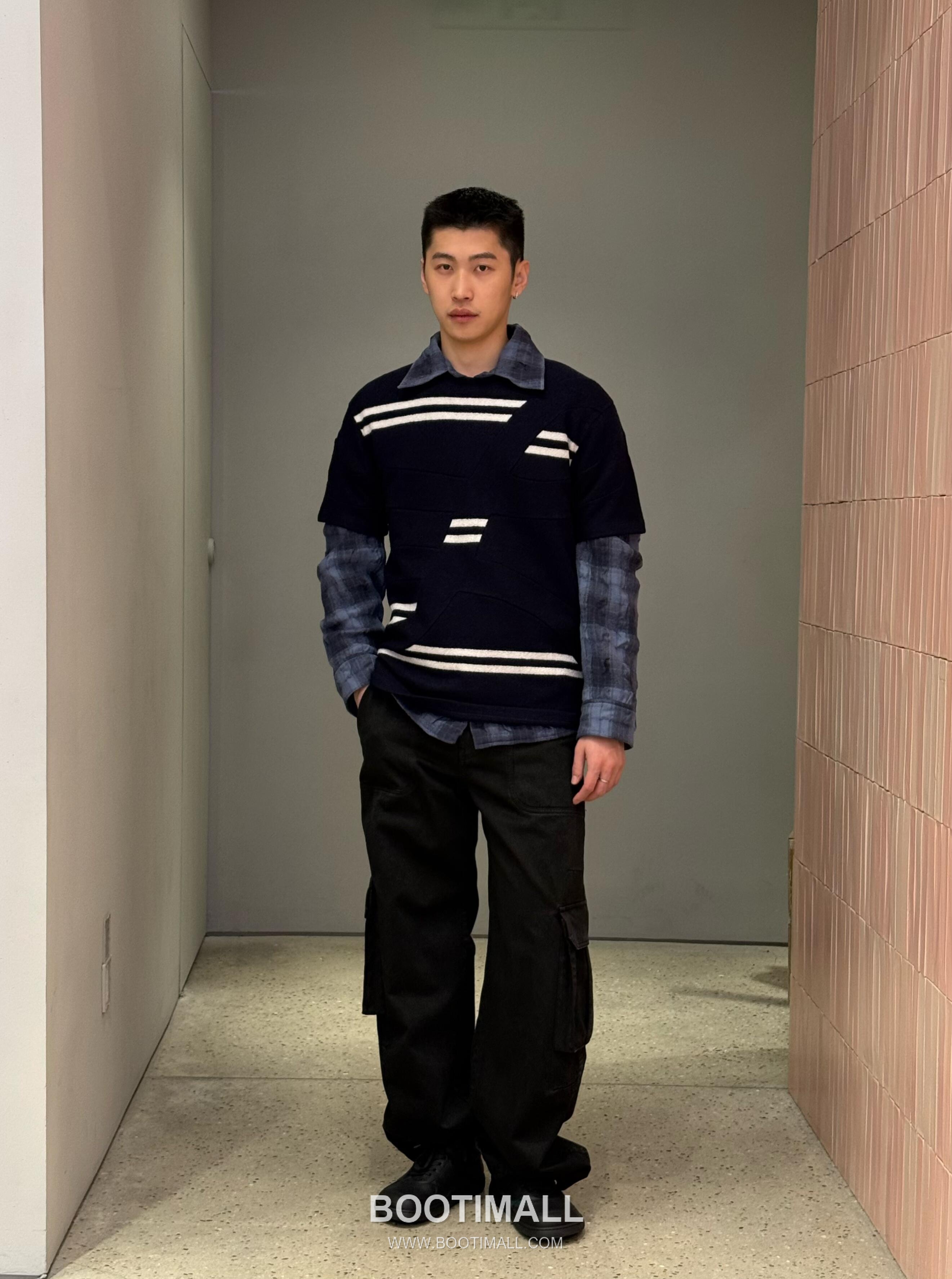 Loewe 2026FW Embroidered Wool Blend Knit T-Shirt with Jacquard Texture 로에베 2026FW 자수 울 혼방 니트 반팔 티셔츠 자카드 텍스처 23