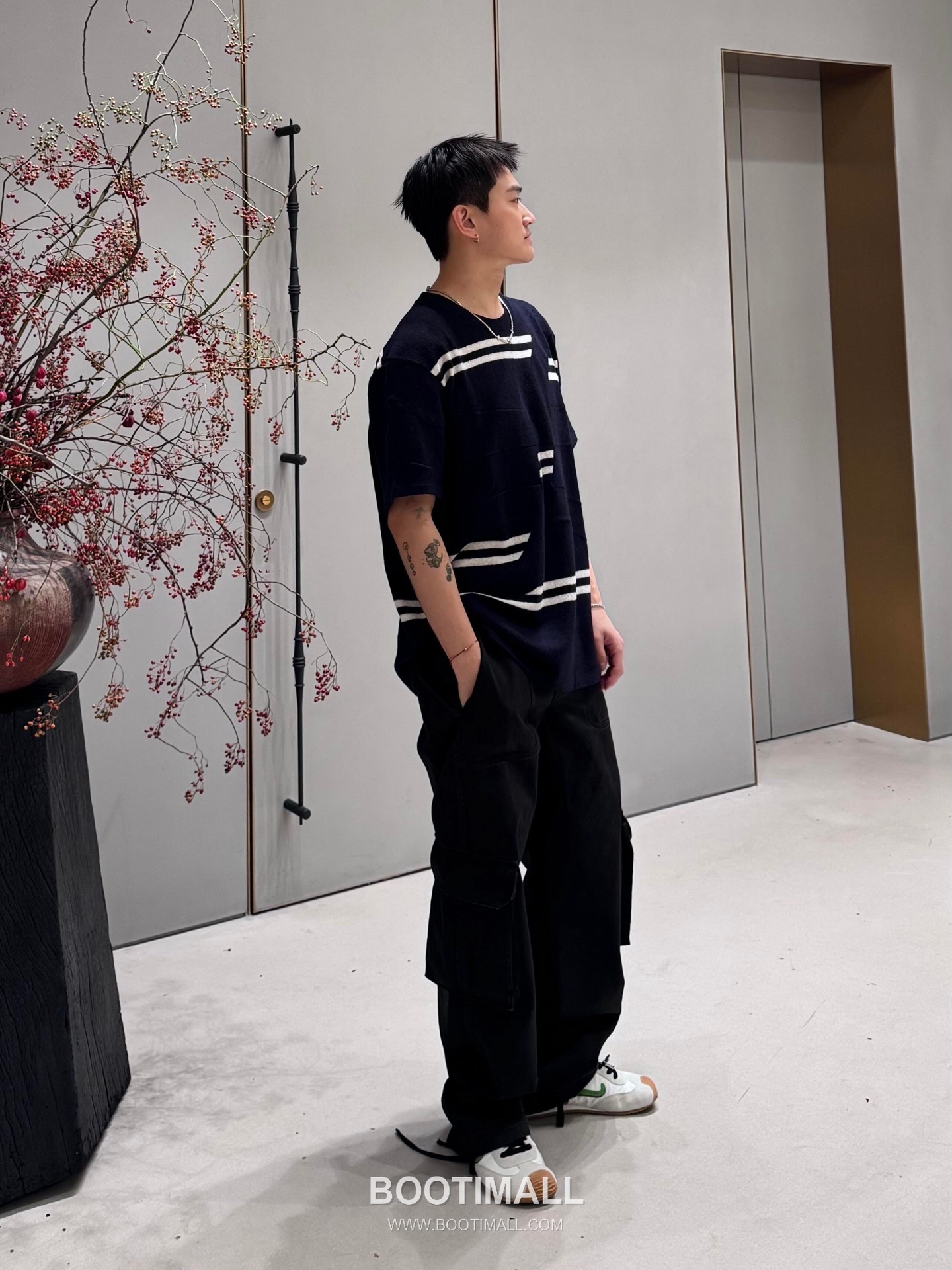 Loewe 2026FW Embroidered Wool Blend Knit T-Shirt with Jacquard Texture 로에베 2026FW 자수 울 혼방 니트 반팔 티셔츠 자카드 텍스처 25
