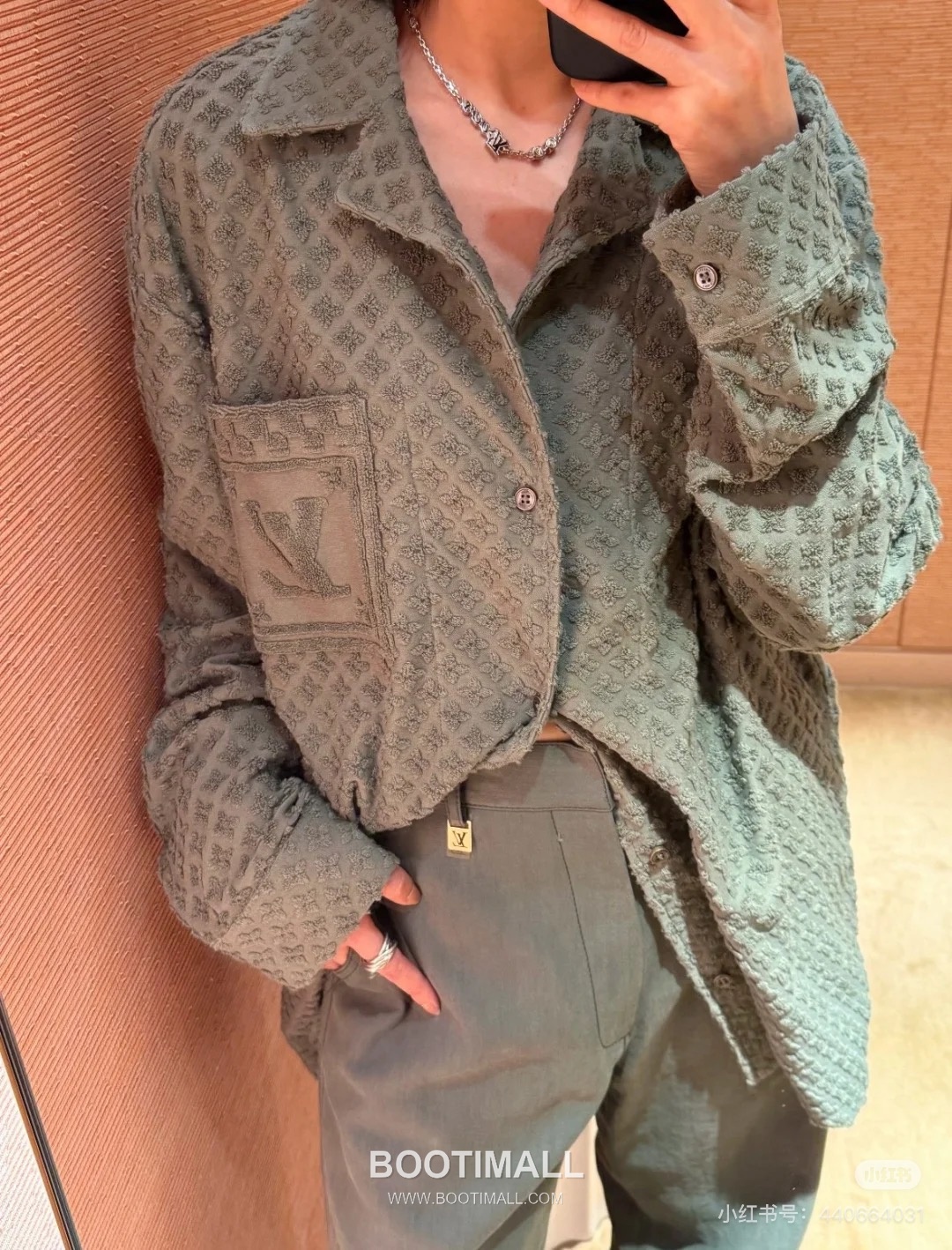 Louis Vuitton 2026SS Monogram Cotton Shirt with Pocket Detail 루이비통 2026SS 모노그램 코튼 셔츠 포켓 디테일 6