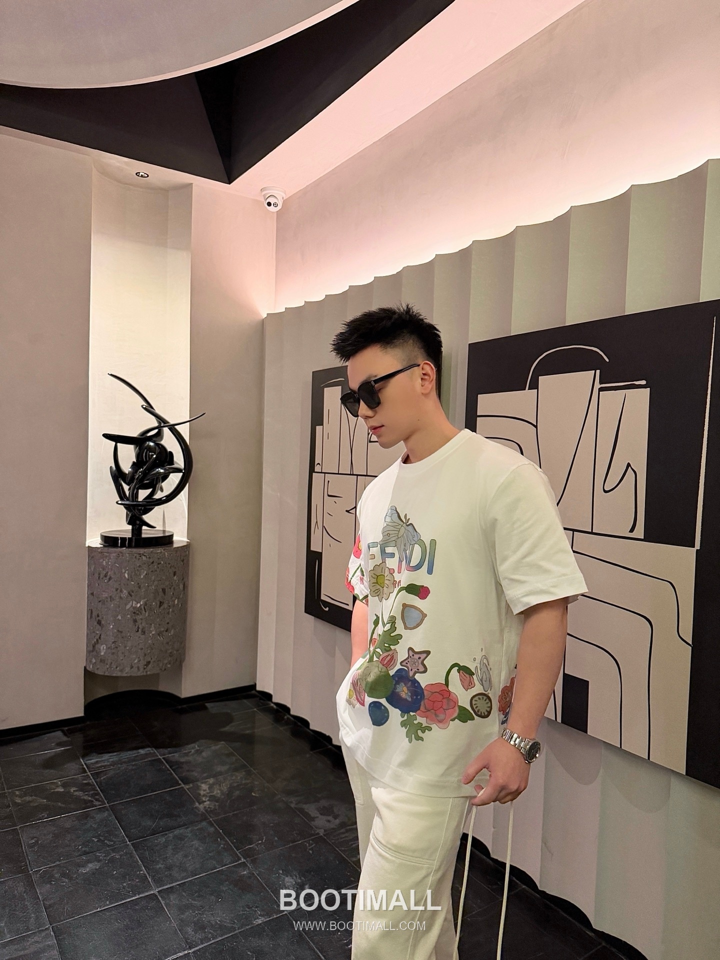 Fendi 2026SS Future Colorblock Print Cotton T-Shirt with Logo Detail 펜디 2026SS 퓨처 컬러블록 프린트 코튼 반팔 티셔츠 로고 디테일 1