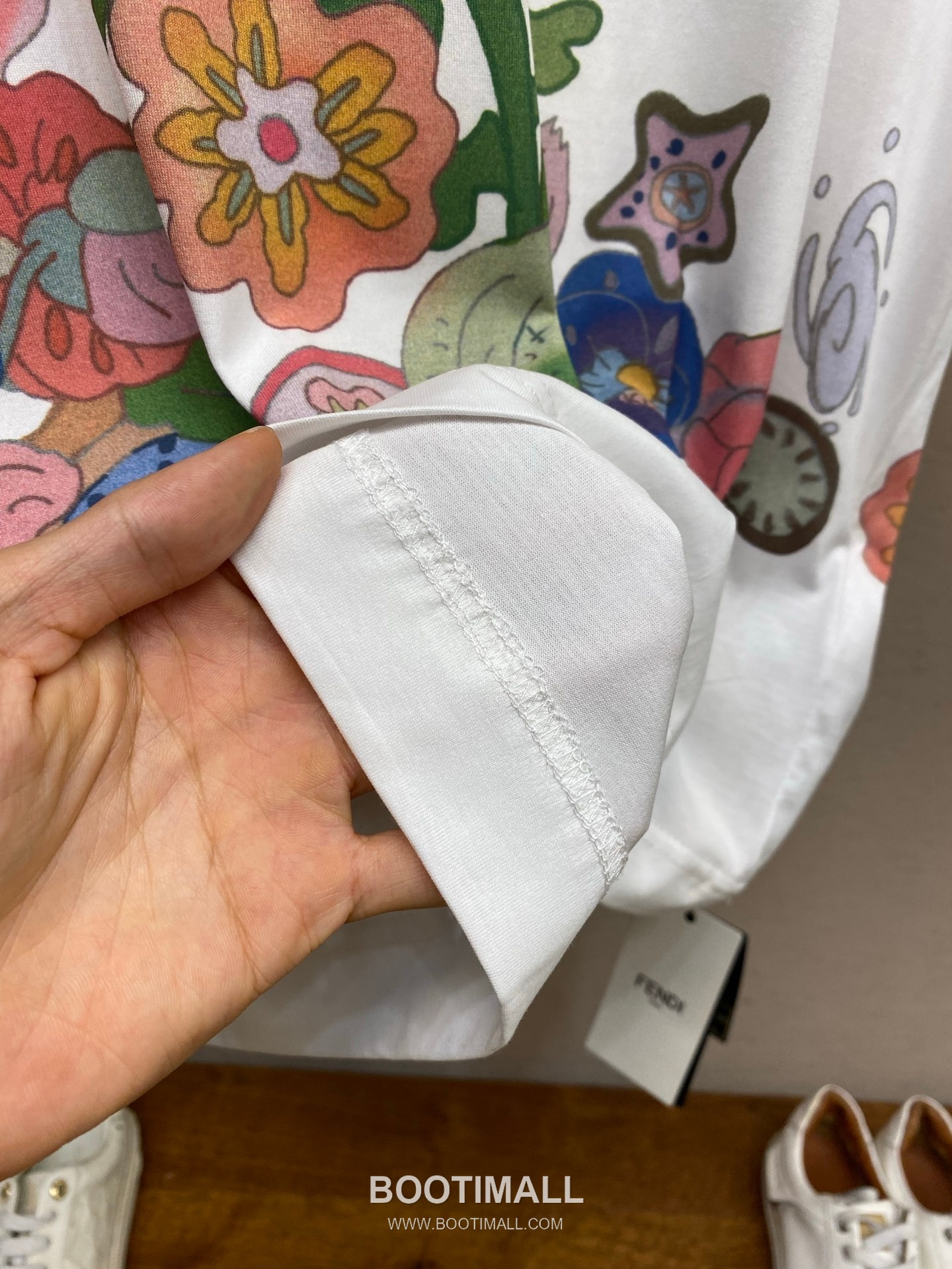 Fendi 2026SS Future Colorblock Print Cotton T-Shirt with Logo Detail 펜디 2026SS 퓨처 컬러블록 프린트 코튼 반팔 티셔츠 로고 디테일 15