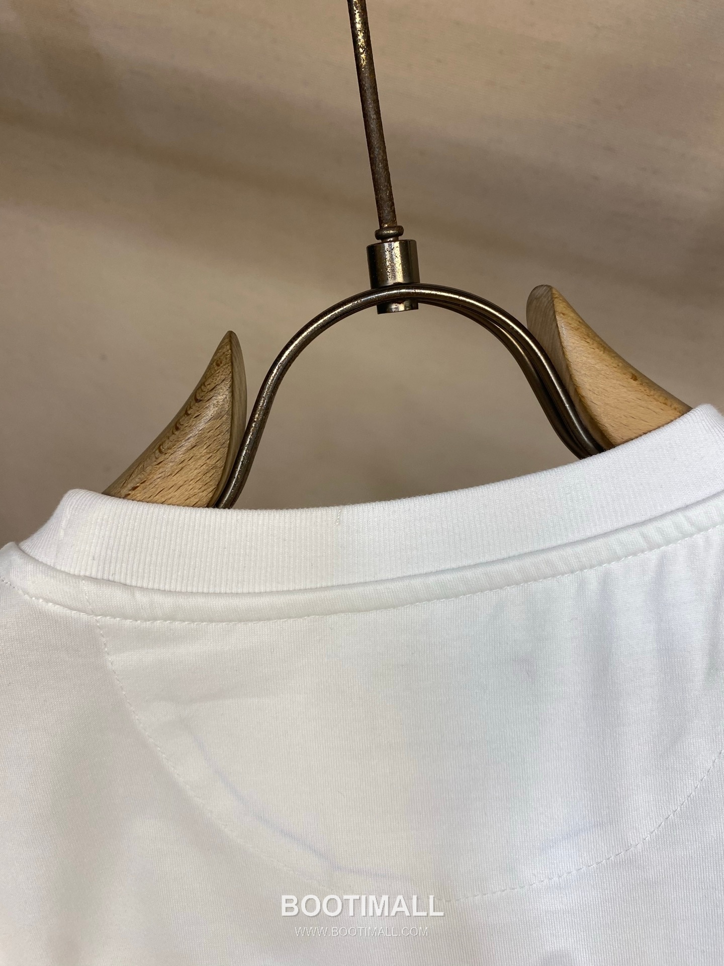 Fendi 2026SS Future Colorblock Print Cotton T-Shirt with Logo Detail 펜디 2026SS 퓨처 컬러블록 프린트 코튼 반팔 티셔츠 로고 디테일 17