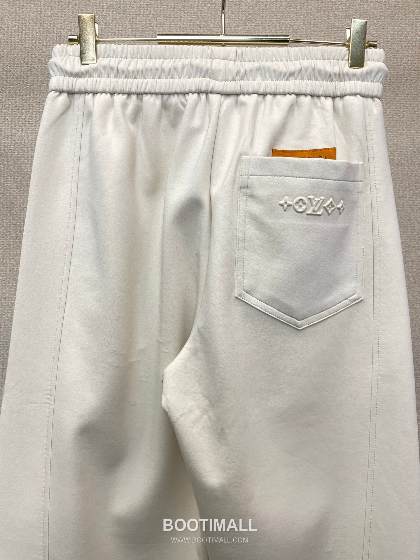 Louis Vuitton SS26 Cotton Blend Logo Embroidered Casual Pants 루이비통 SS26 코튼 혼방 로고 자수 캐주얼 팬츠 4