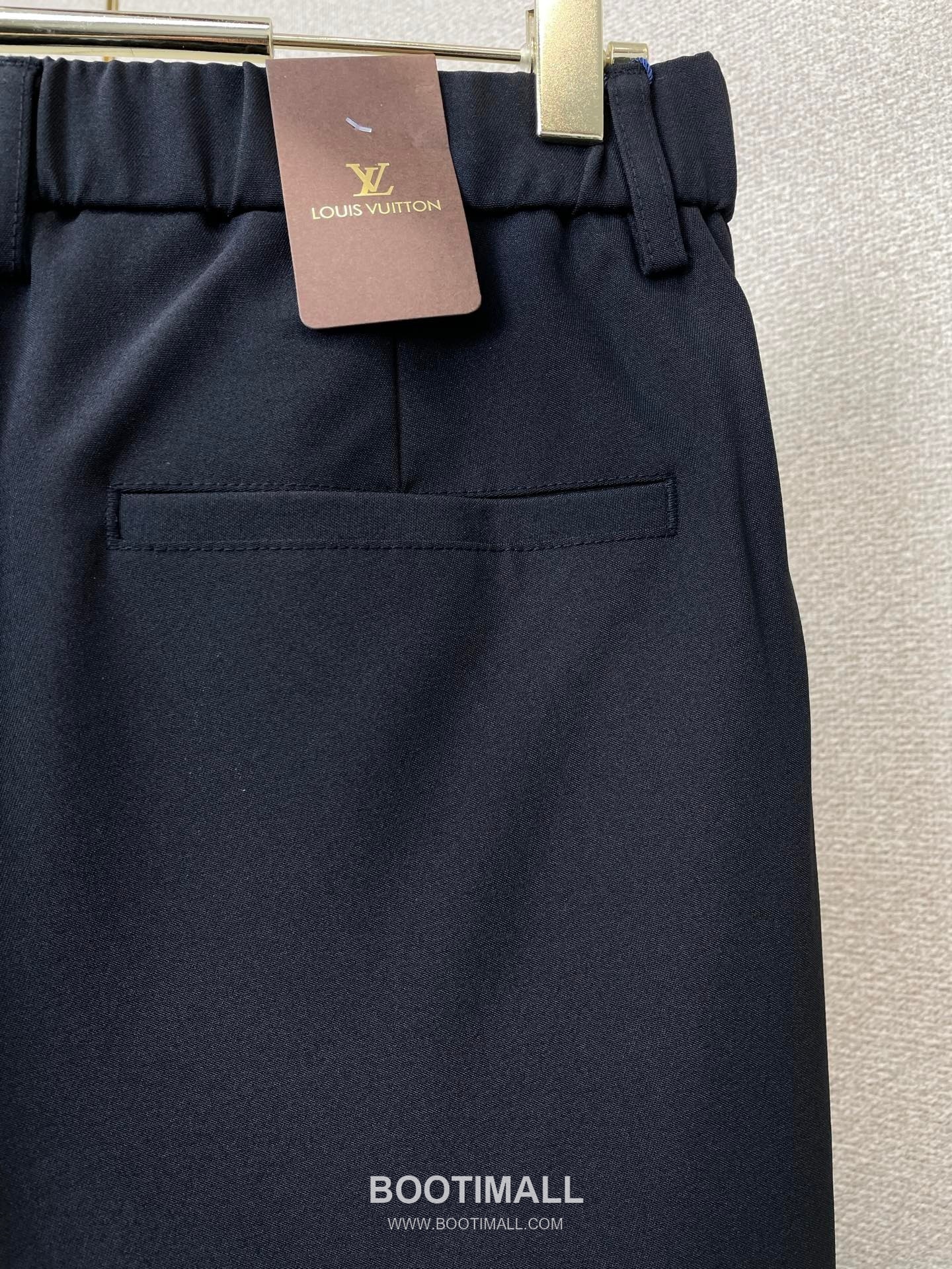 Louis Vuitton SS26 Cotton Blend Logo Embroidered Casual Pants 루이비통 SS26 코튼 혼방 로고 자수 캐주얼 팬츠 9