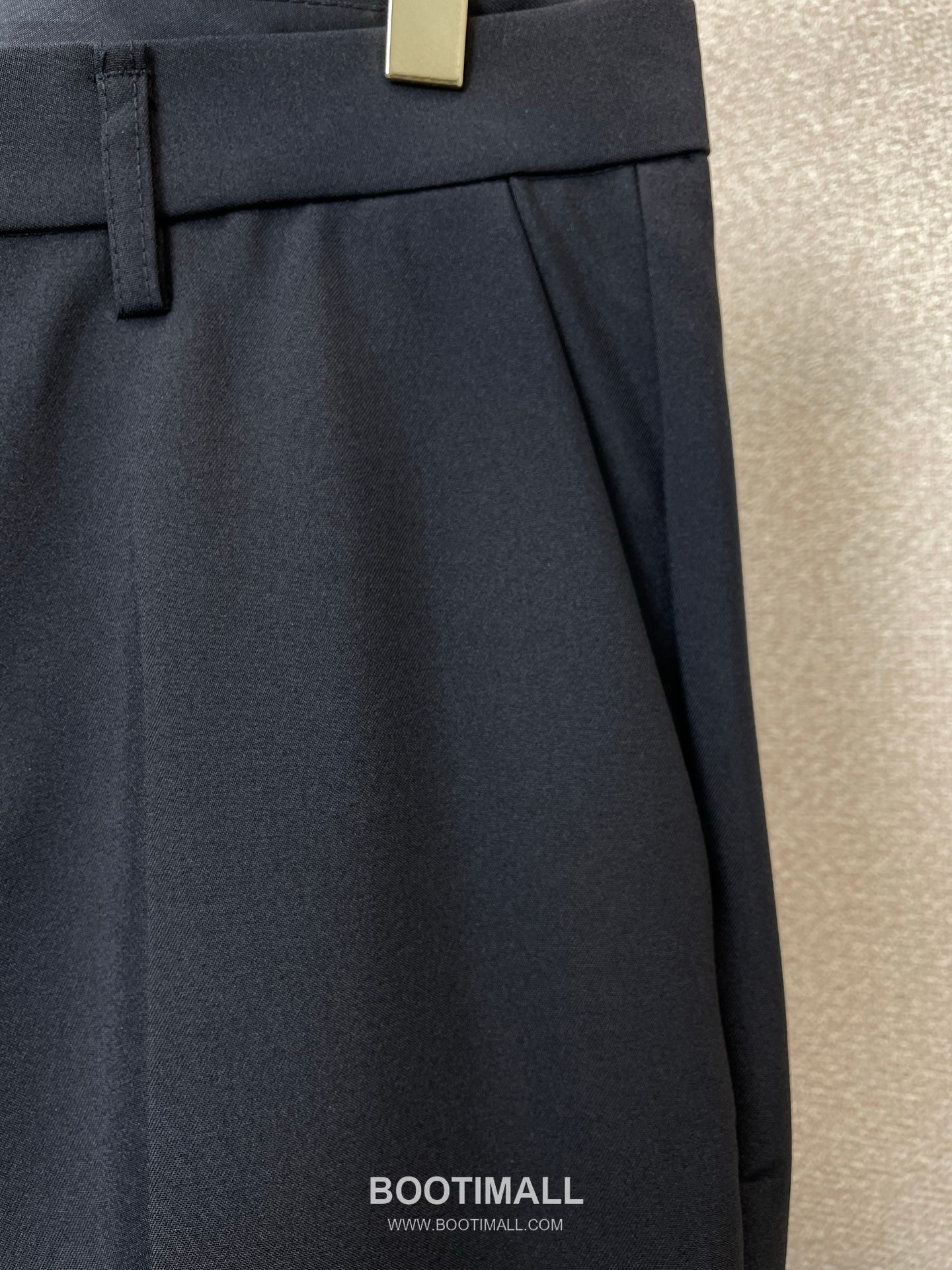 Burberry SS26 Cotton Blend Logo Embroidered Casual Pants 버버리 SS26 코튼 혼방 로고 자수 캐주얼 팬츠 7