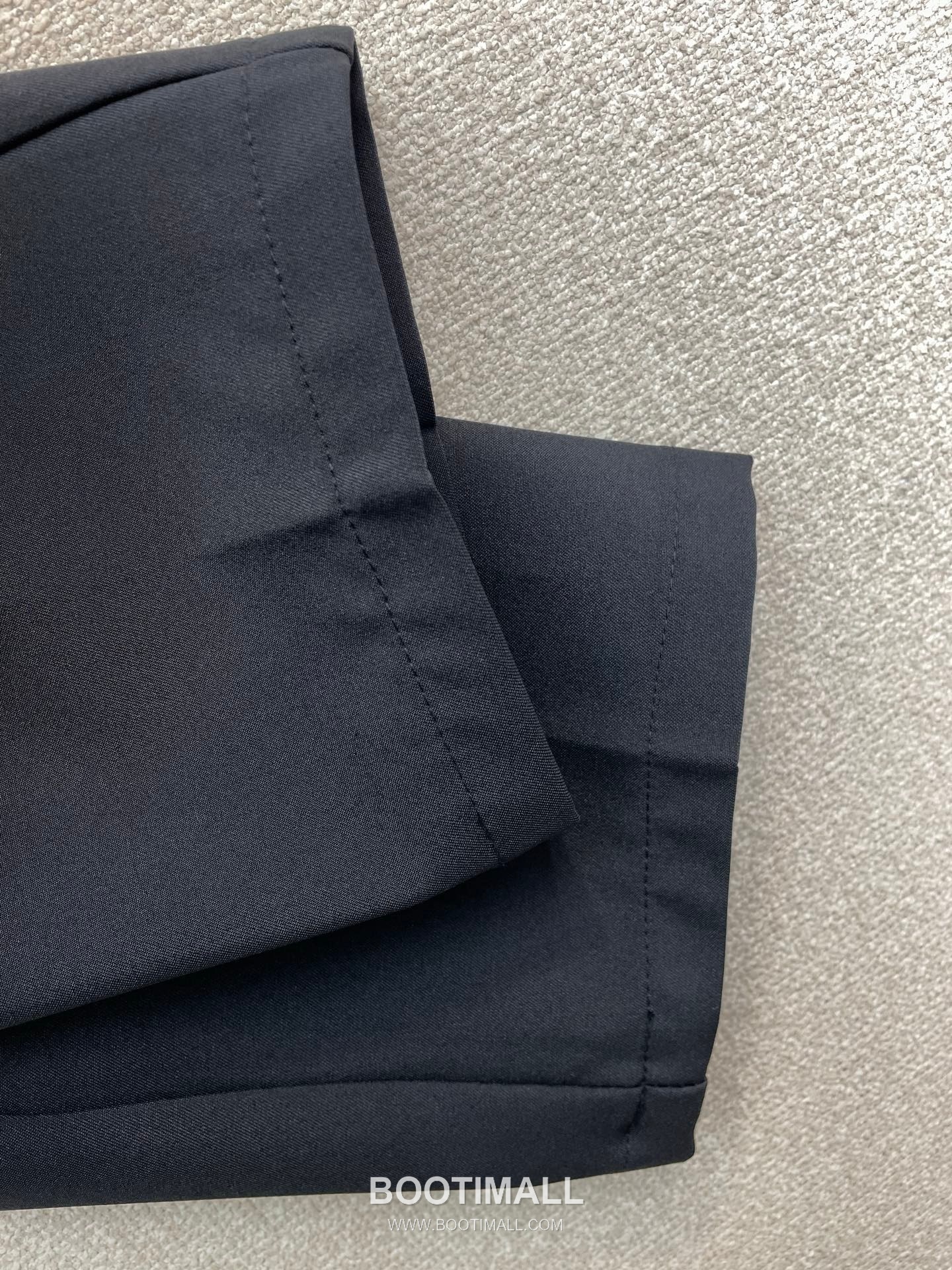 Burberry SS26 Cotton Blend Logo Embroidered Casual Pants 버버리 SS26 코튼 혼방 로고 자수 캐주얼 팬츠 8