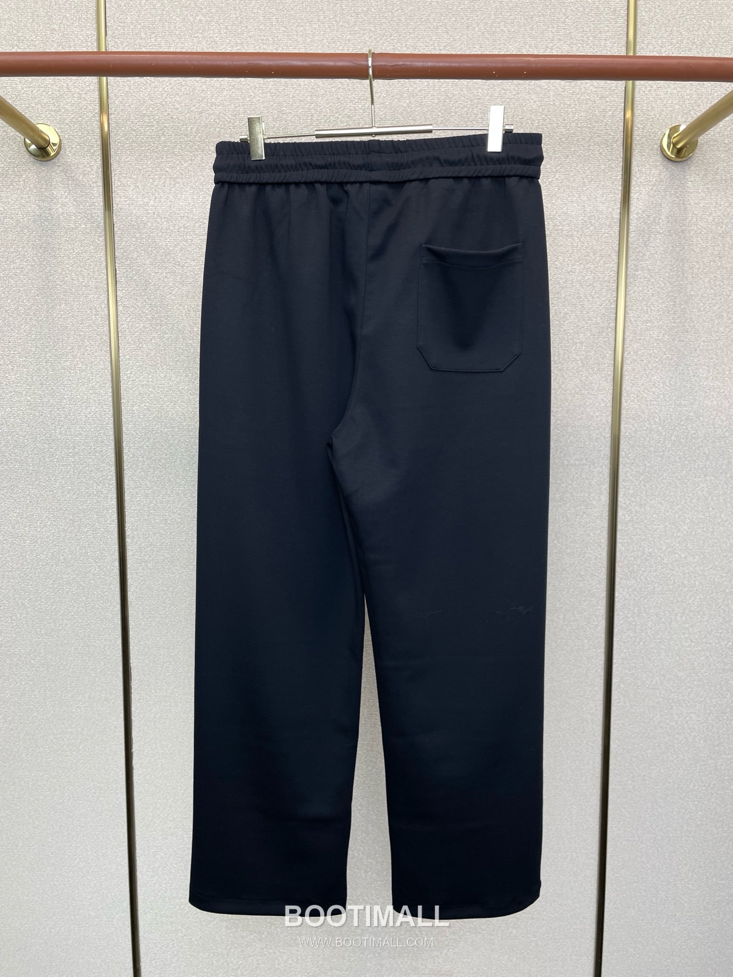 Prada SS26 Cotton Blend Logo Embroidered Casual Pants 프라다 SS26 코튼 혼방 로고 자수 캐주얼 팬츠 2